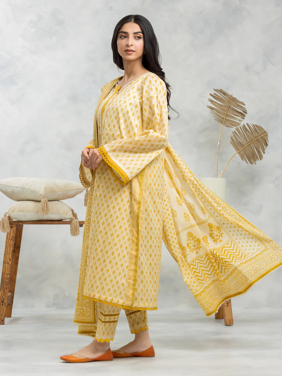 Unstitched Printed Lawn Suit - EWU24A1-29012-3P - Image 2