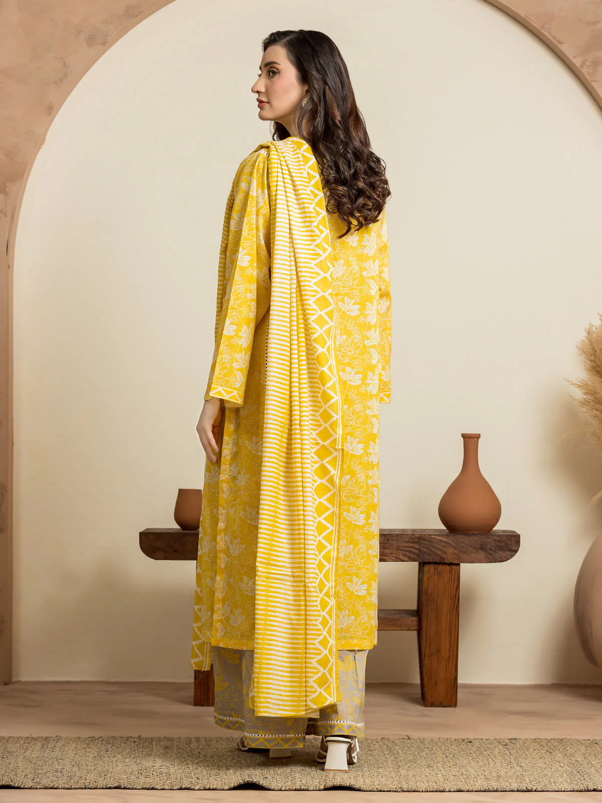 Unstitched Printed Lawn Suit - EWU24A1-29018-3P - Image 2