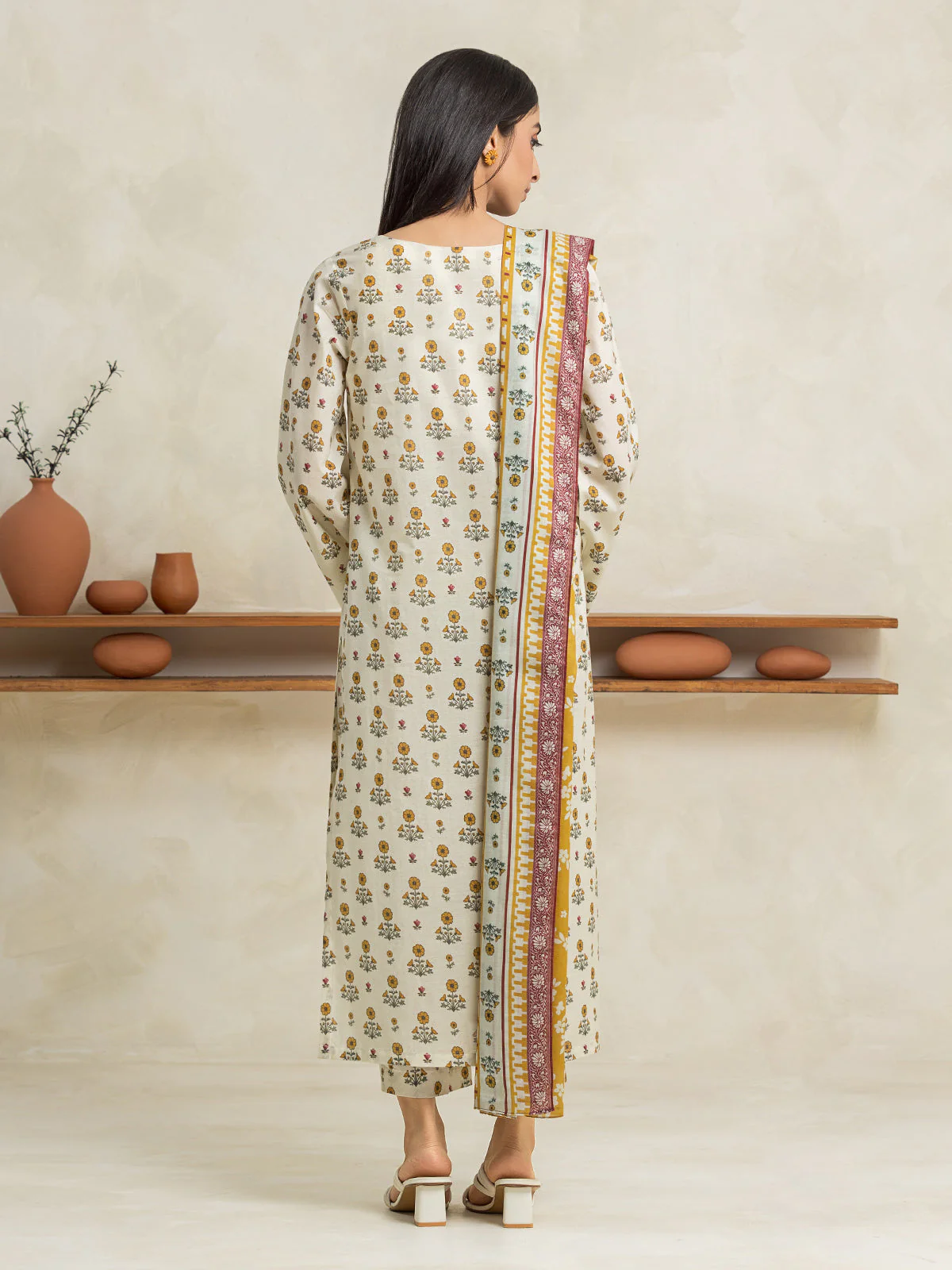 Unstitched Printed Lawn Suit - EWU24A1-29030-3P - Image 3