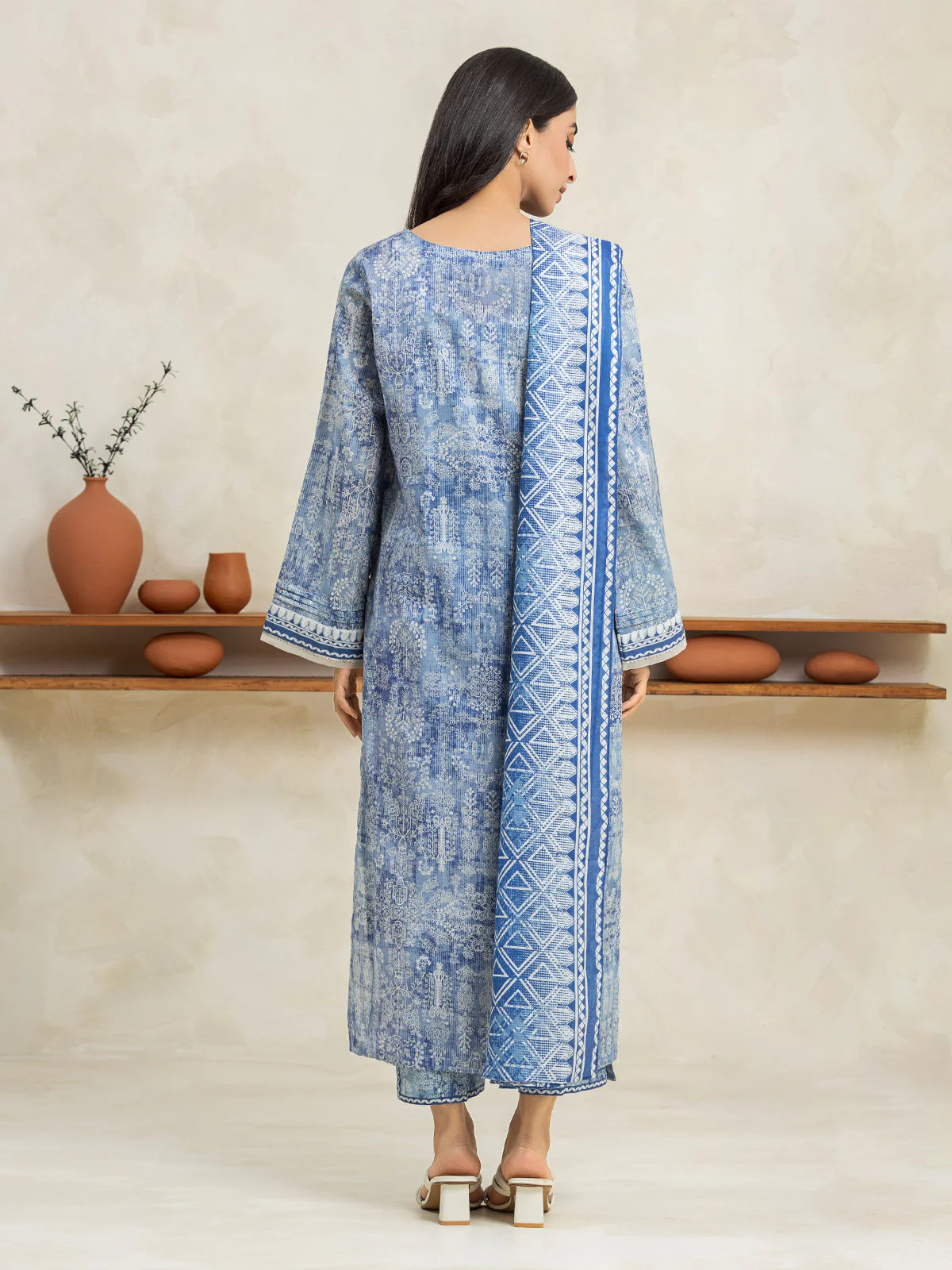 Unstitched Printed Lawn Suit - EWU24A1-29036-3P - Image 4