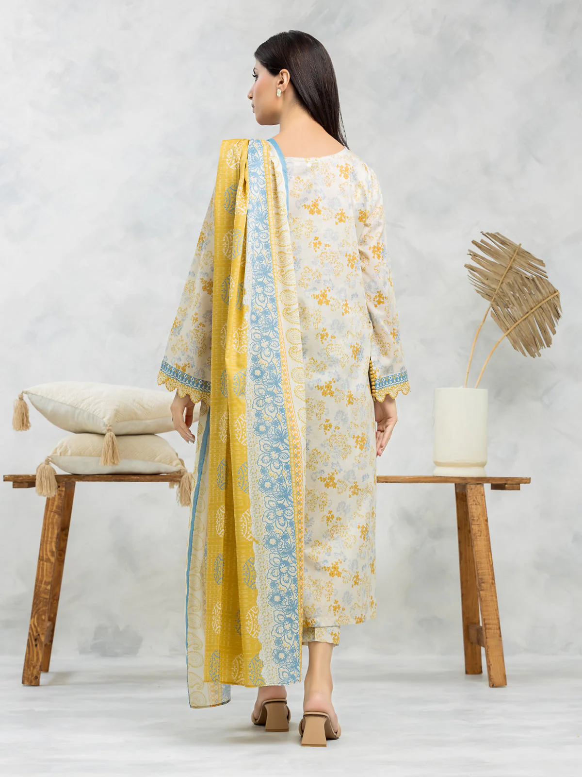 Unstitched Printed Lawn Suit - EWU24A1-29046-3P - Image 3