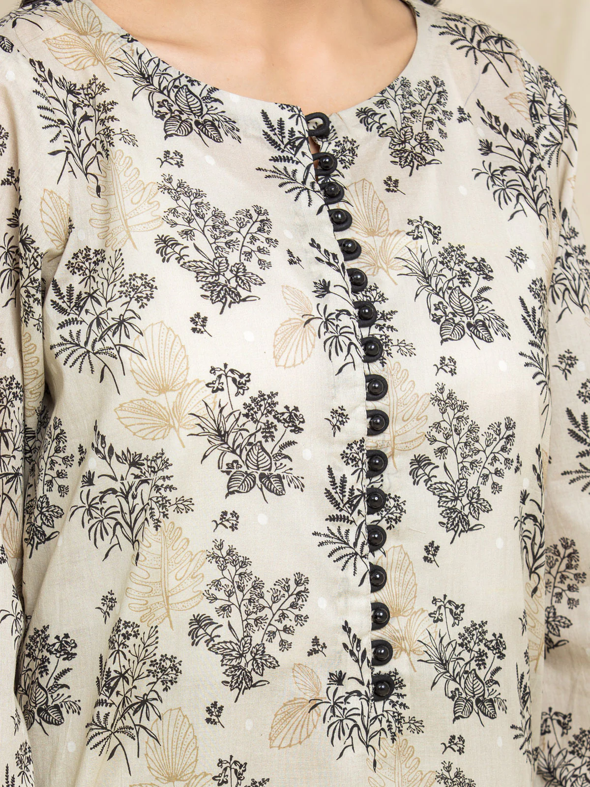 Unstitched Printed Lawn Suit - EWU24A1-29059-3P - Image 4