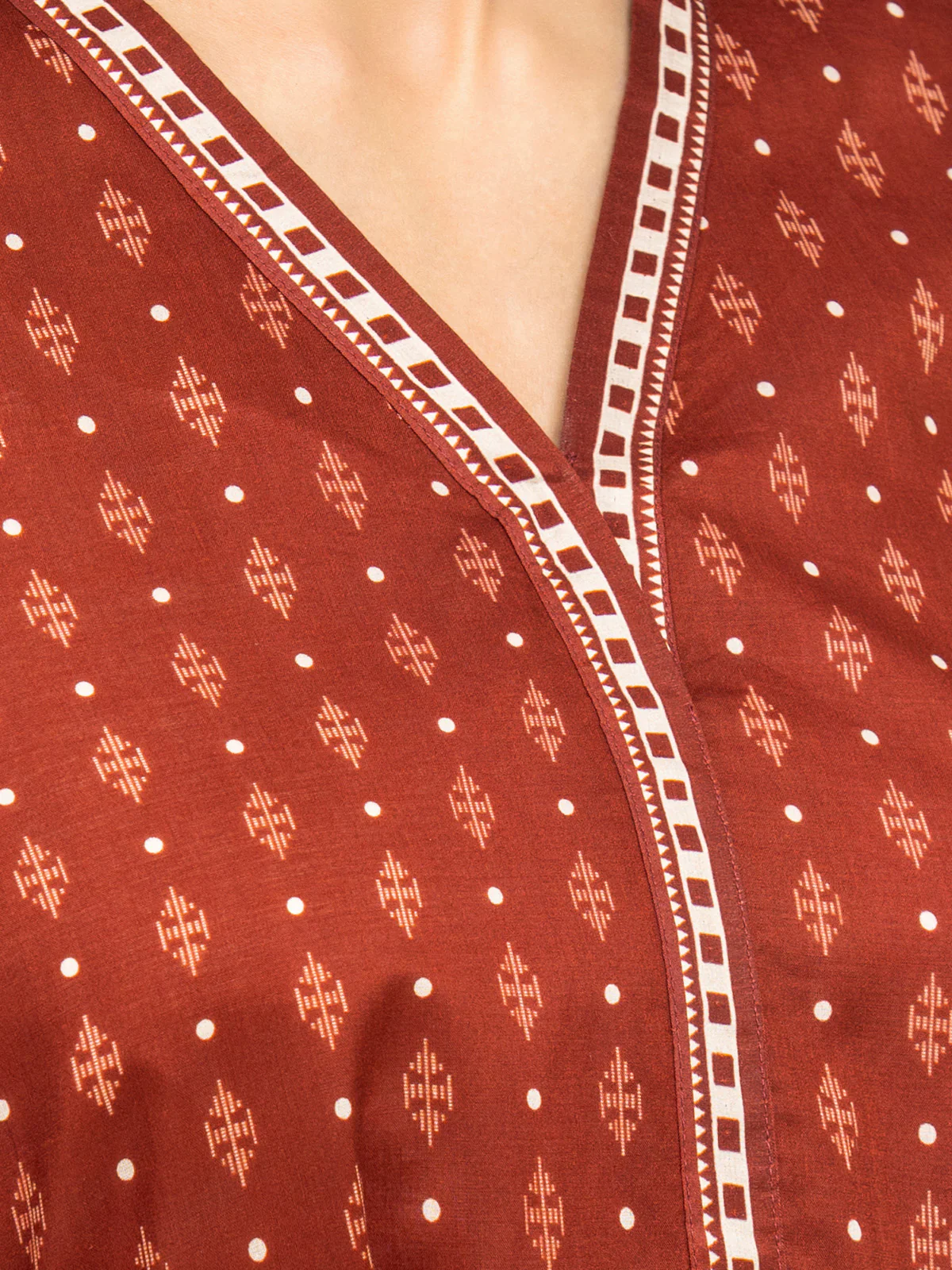 Unstitched Printed Lawn Suit - EWU24A1-29067-3P - Image 4