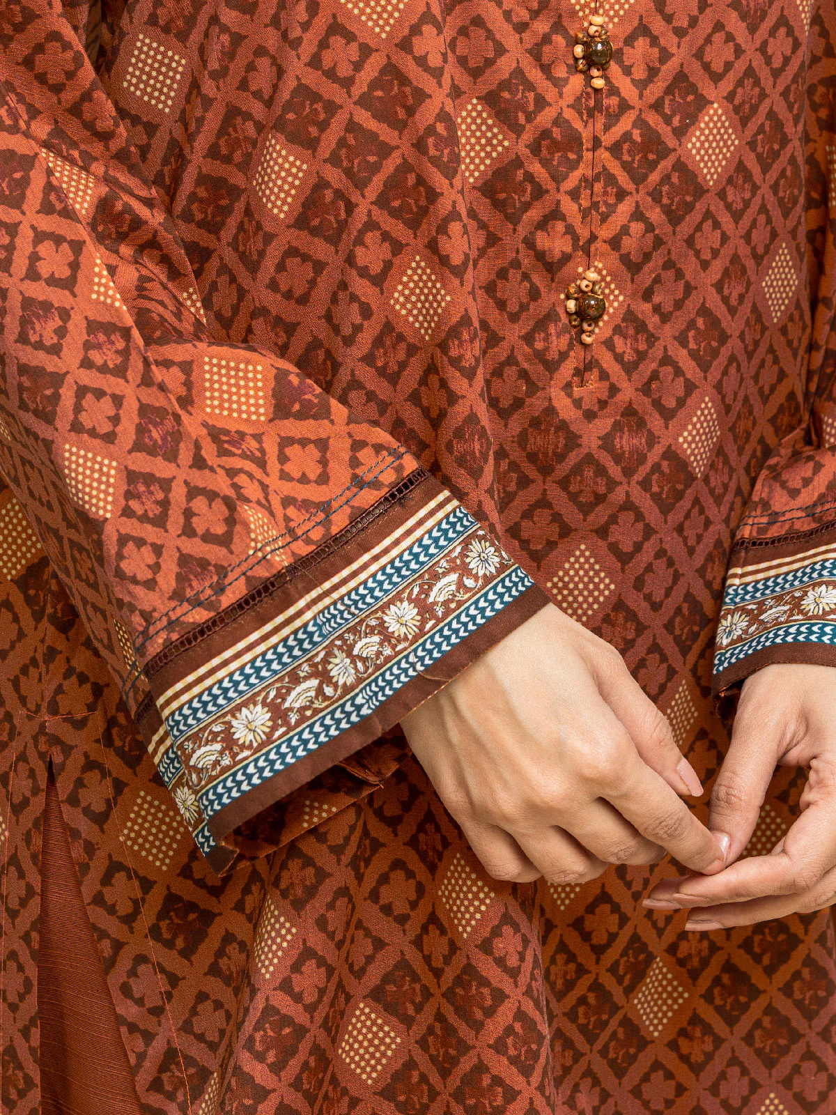 Unstitched Printed Lawn Suit - EWU24A1-29068-3P - Image 4