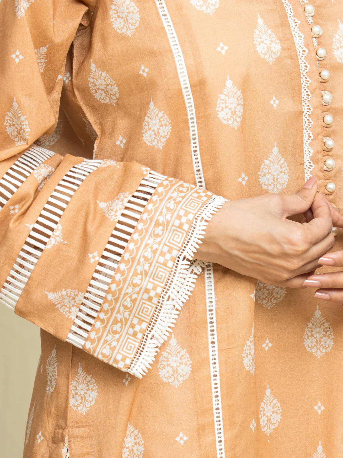 Unstitched Printed Lawn Suit - EWU24A1-29073-3P - Image 3