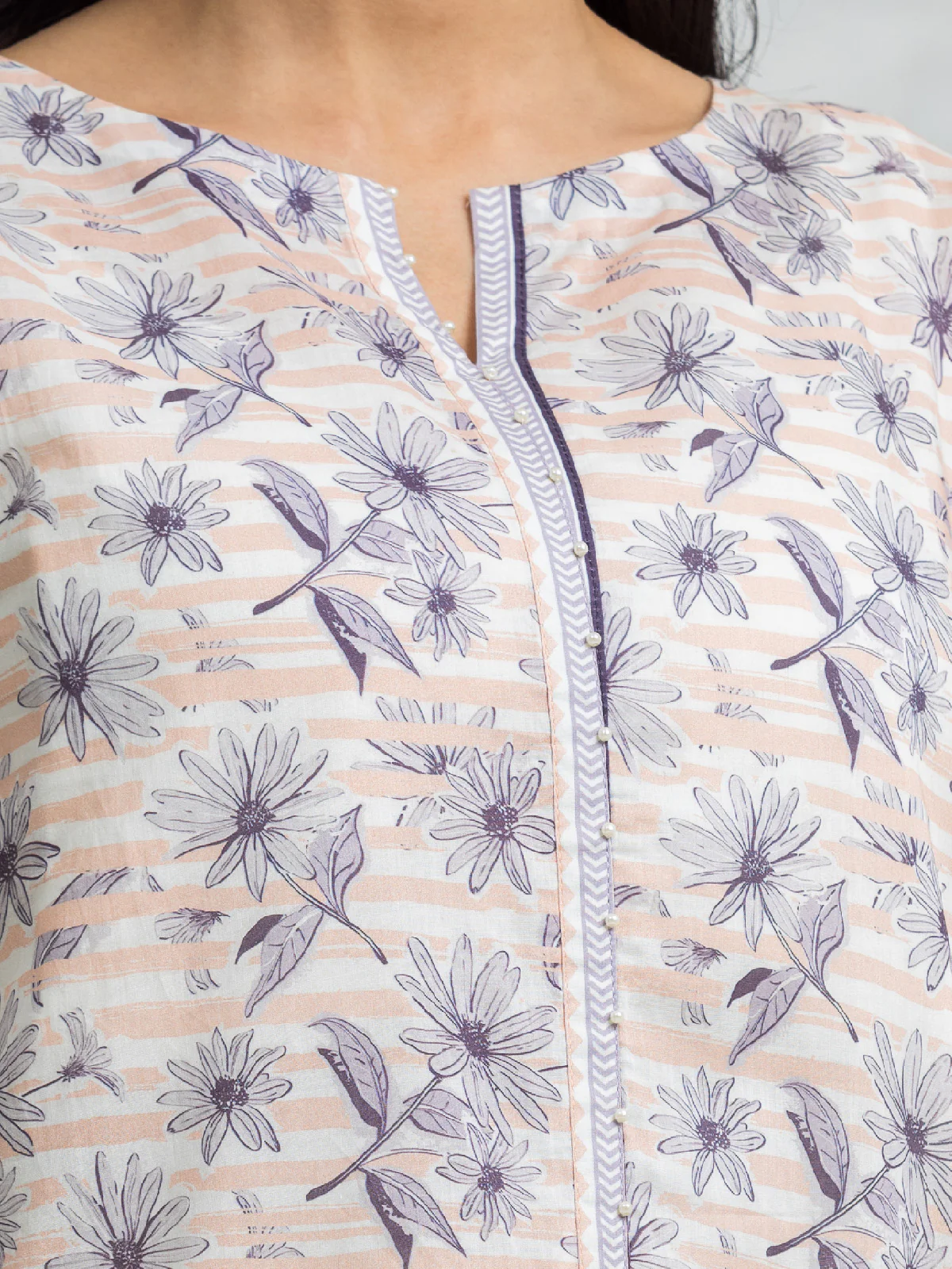 Unstitched Printed Lawn Suit - EWU24A1-29076-3P - Image 3