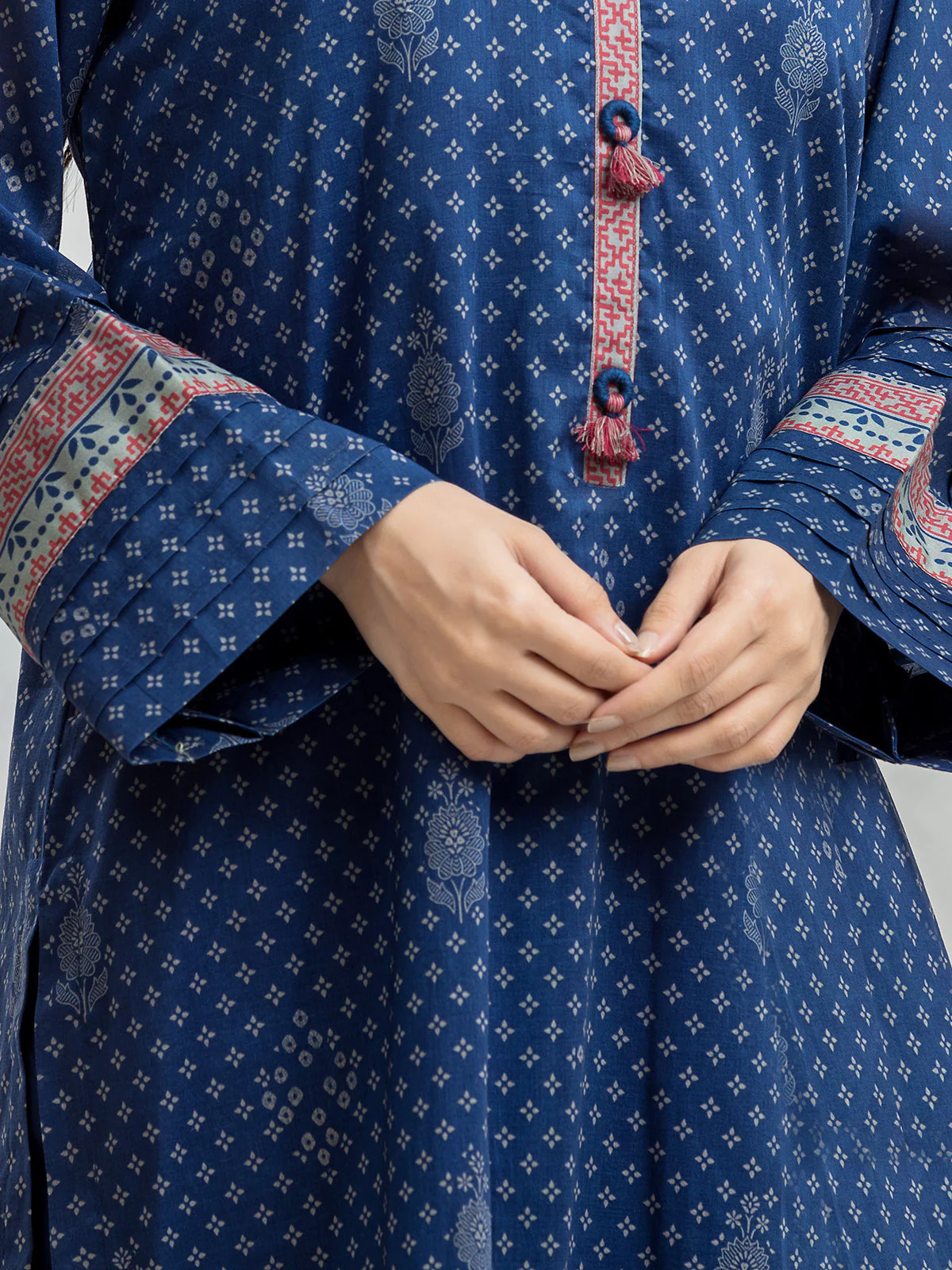 Unstitched Printed Lawn Suit - EWU24A1-29080-3P - Image 3