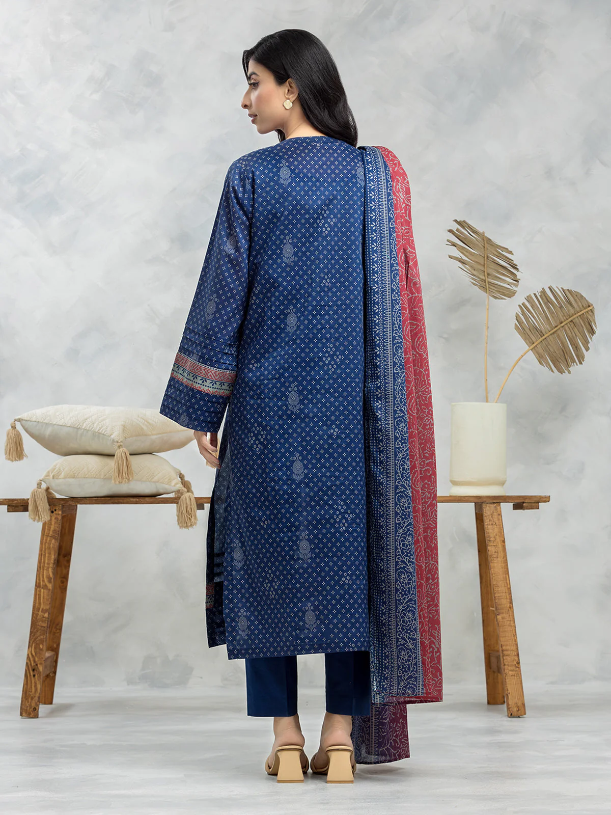 Unstitched Printed Lawn Suit - EWU24A1-29080-3P - Image 6