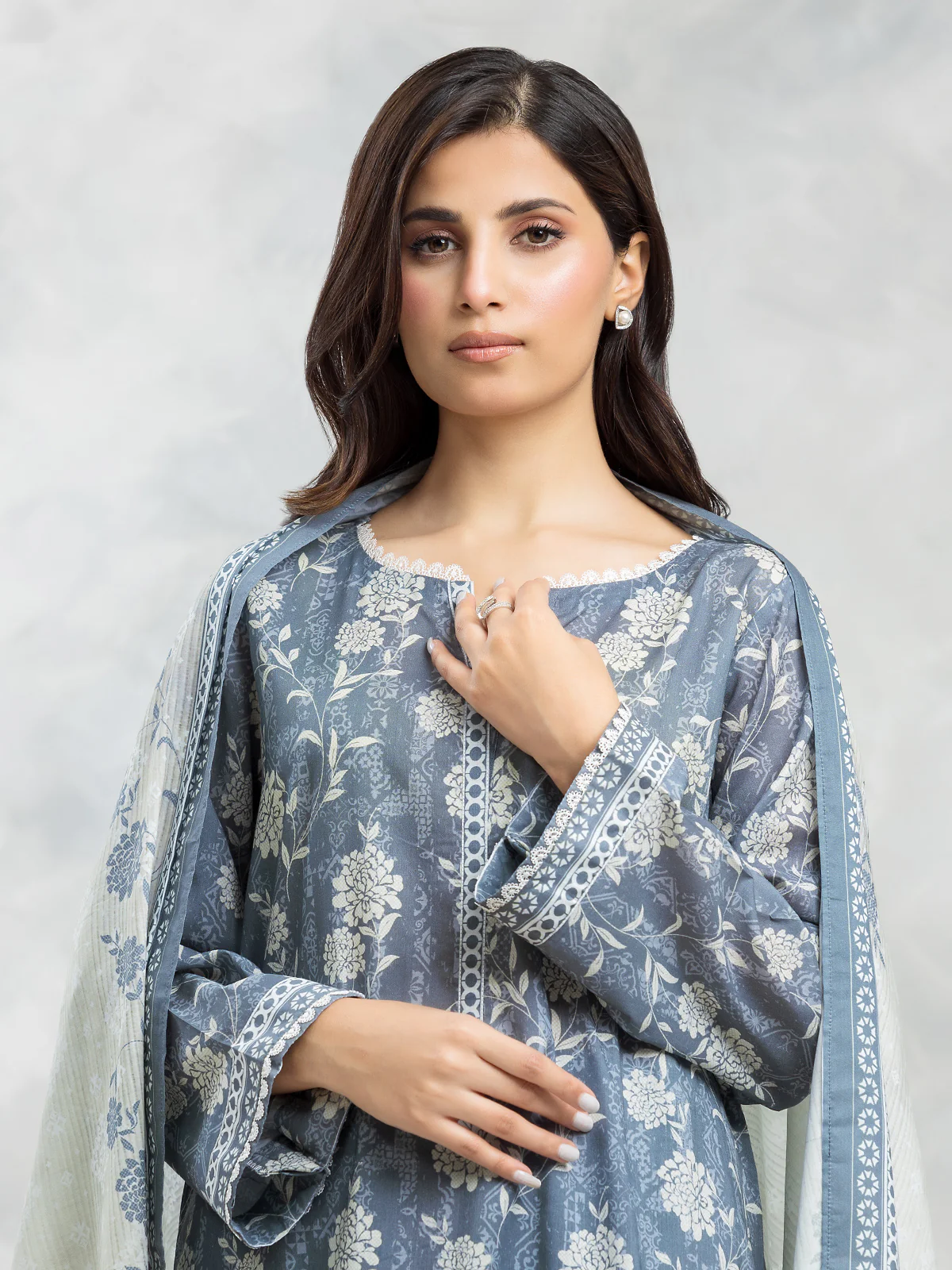 Unstitched Printed Lawn Suit - EWU24A1-29093-3P - Image 2
