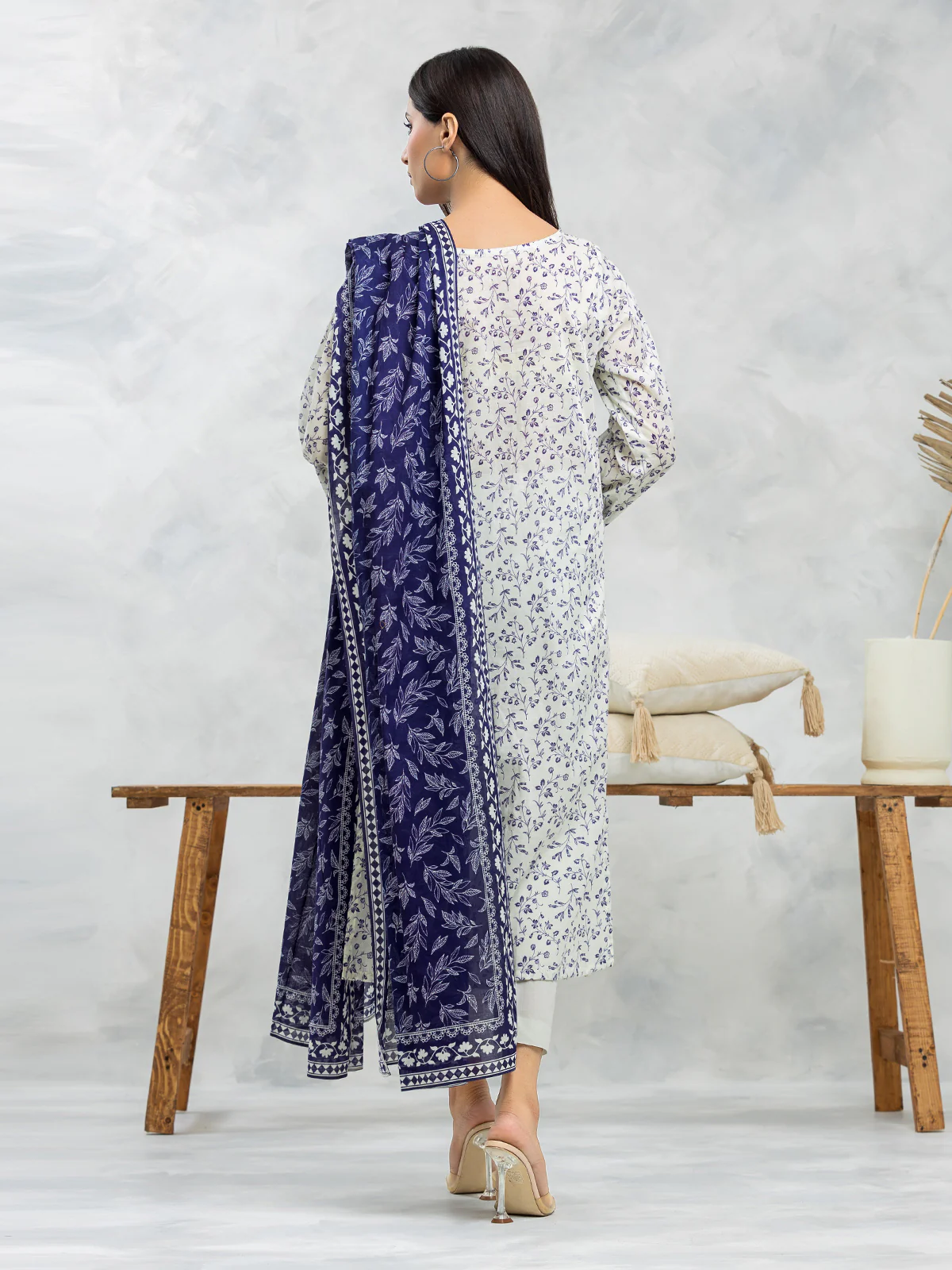 Unstitched Printed Lawn Suit - EWU24A1-29097-3P - Image 4