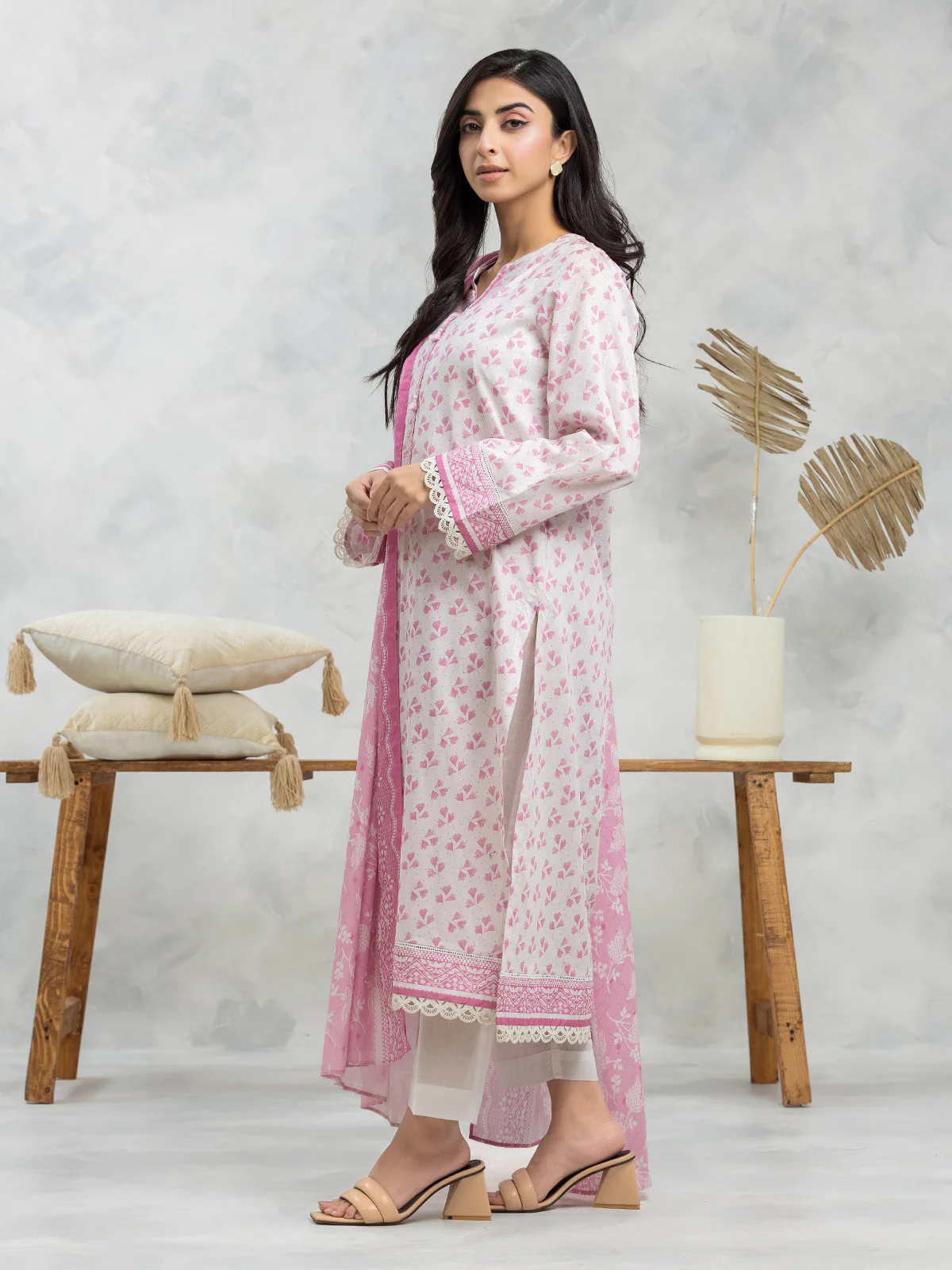 Unstitched Printed Lawn Suit - EWU24A1-29100-3P - Image 2