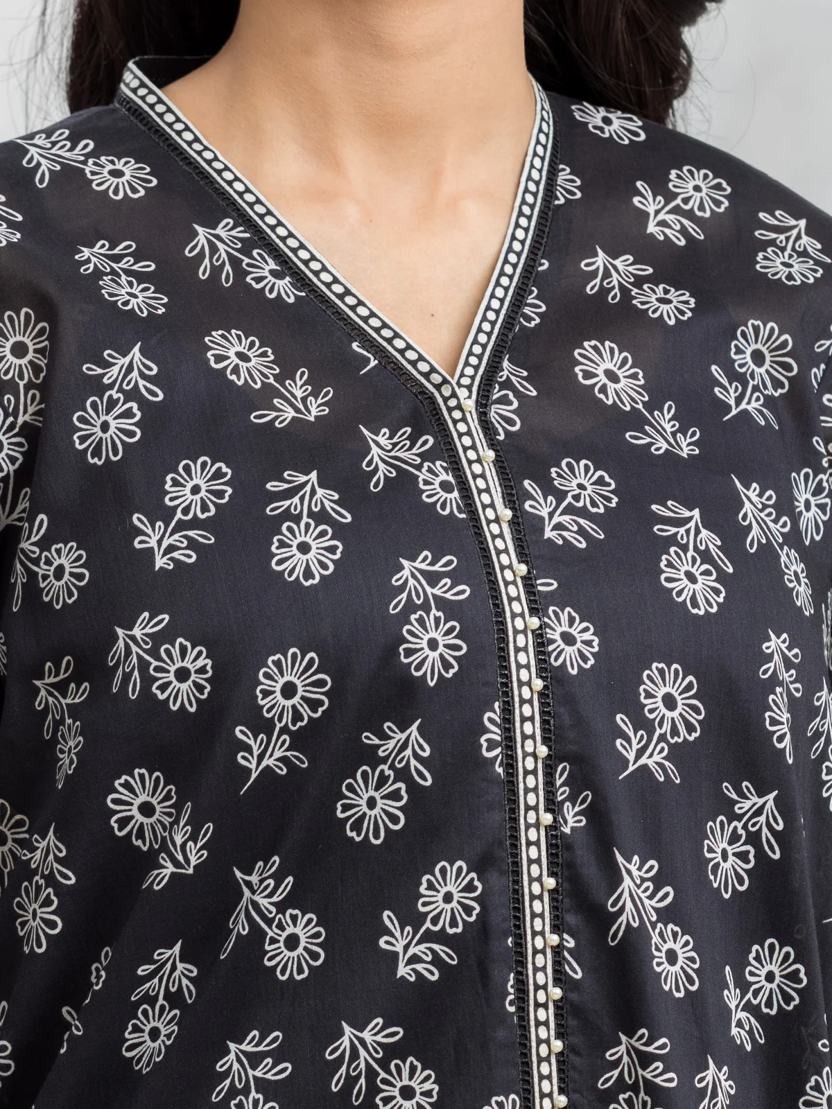 Unstitched Printed Lawn Suit - EWU24A1-29105-3P - Image 2