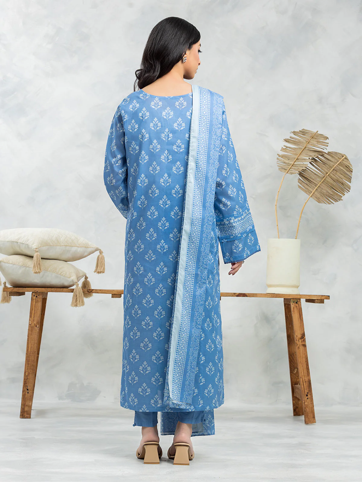 Unstitched Printed Lawn Suit - EWU24A1-29117-3P - Image 3