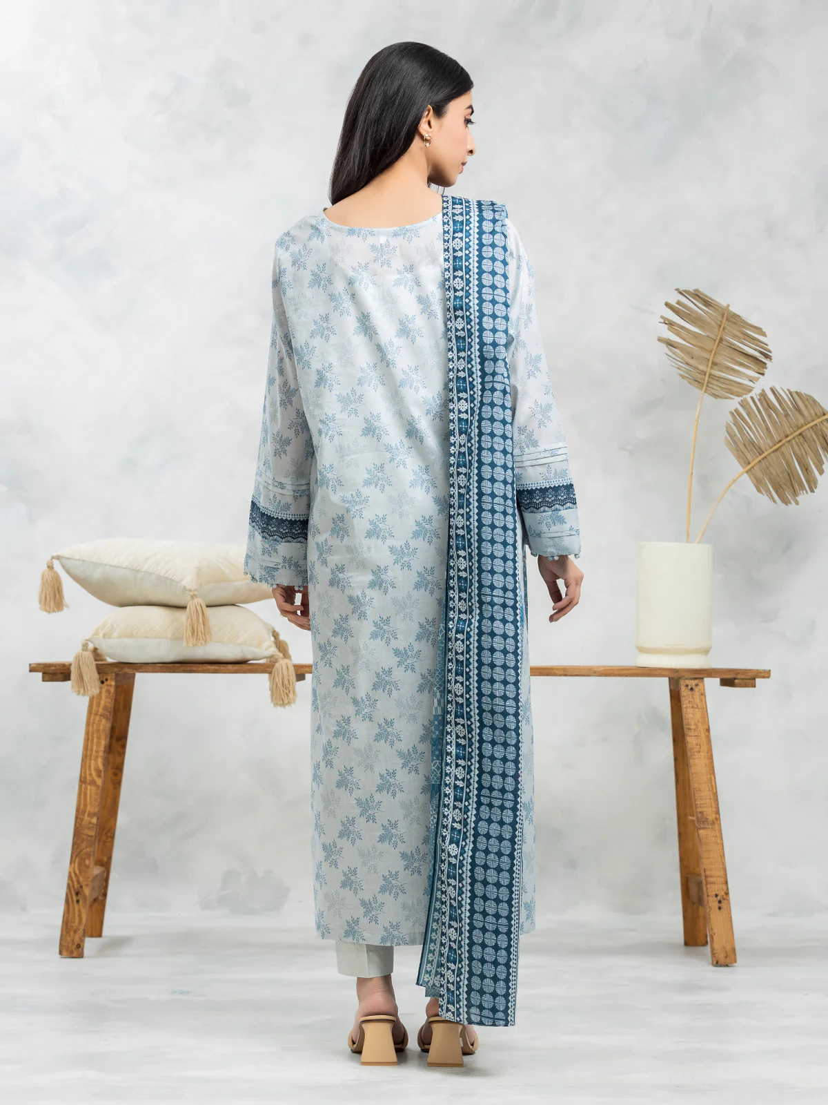 Unstitched Printed Lawn Suit - EWU24A1-29123-3P - Image 2