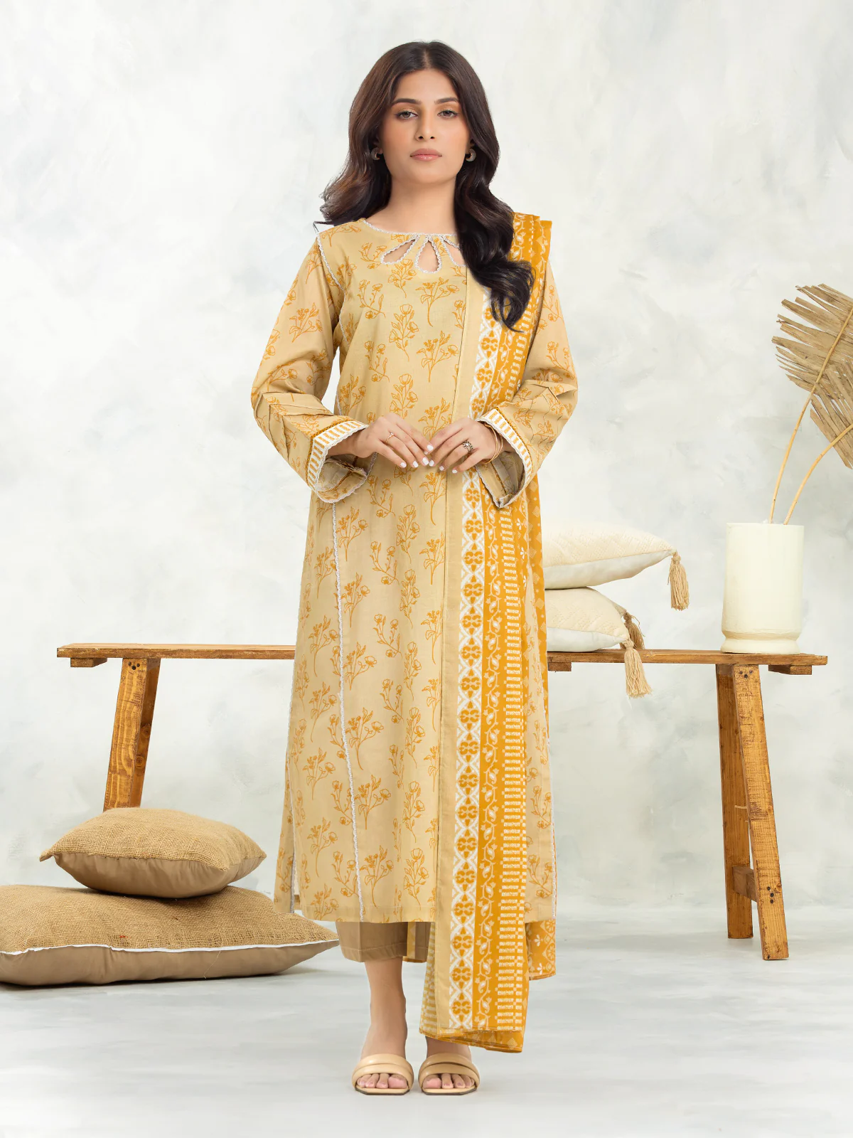 Unstitched Printed Lawn Suit - EWU24A1-29136-3P