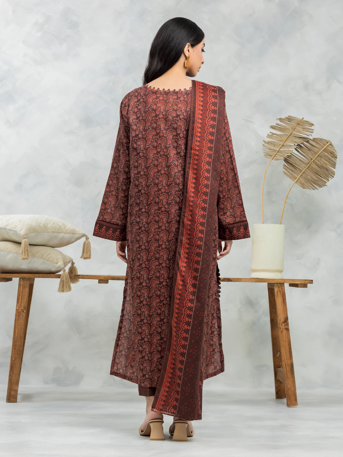 Unstitched Printed Lawn Suit - EWU24A1-29173-3P - Image 4
