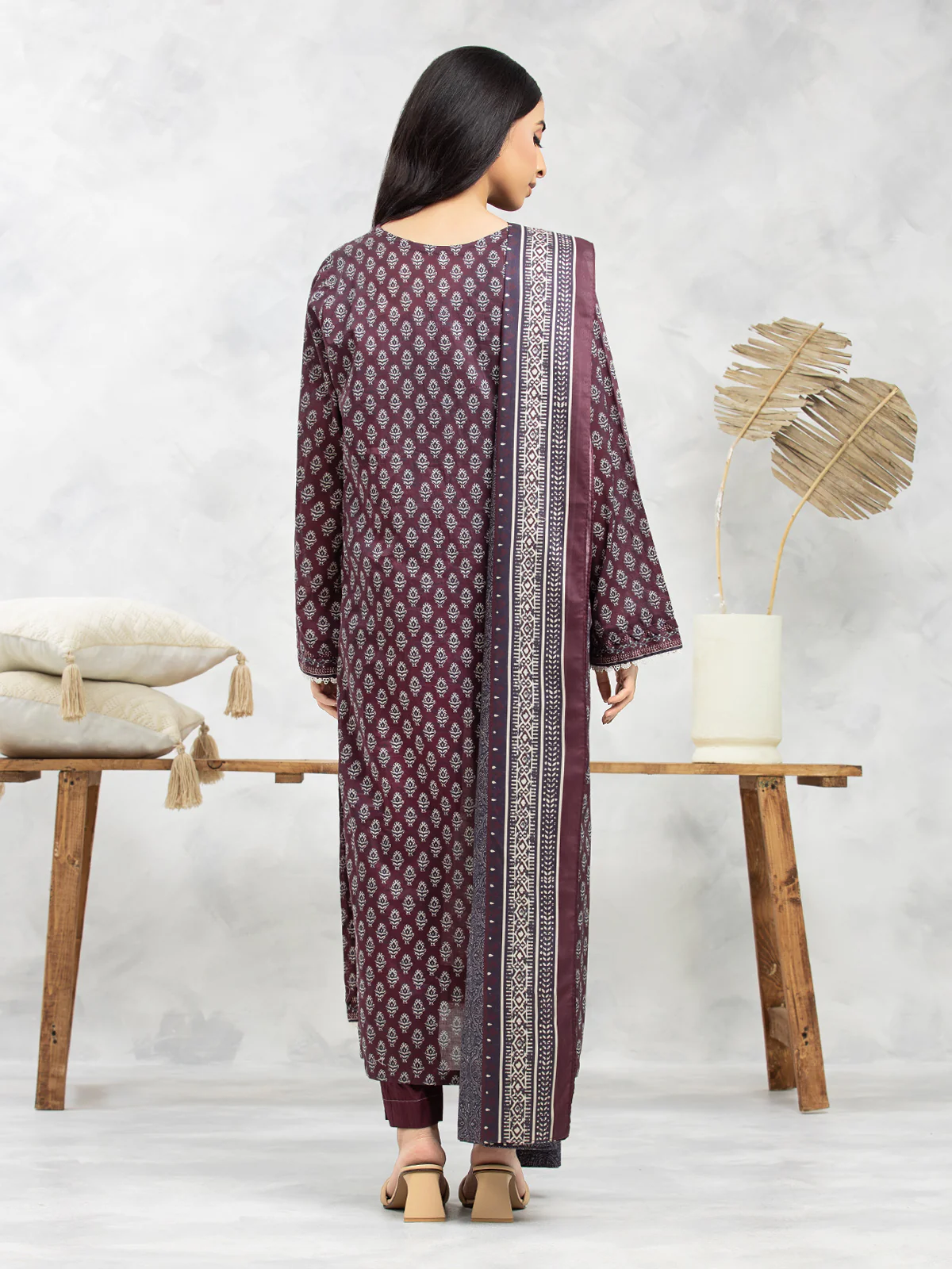 Unstitched Printed Lawn Suit - EWU24A1-29174-3P - Image 2