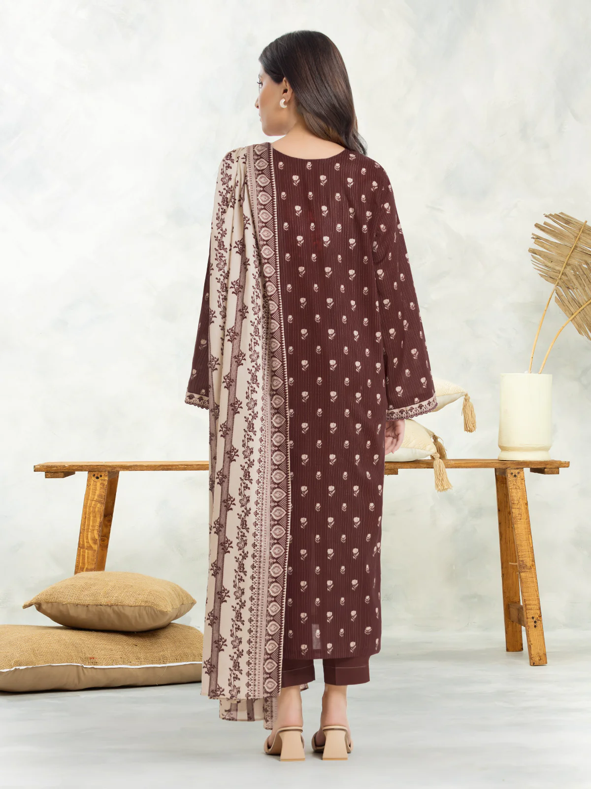 Unstitched Printed Lawn Suit - EWU24A1-29188-3P - Image 4