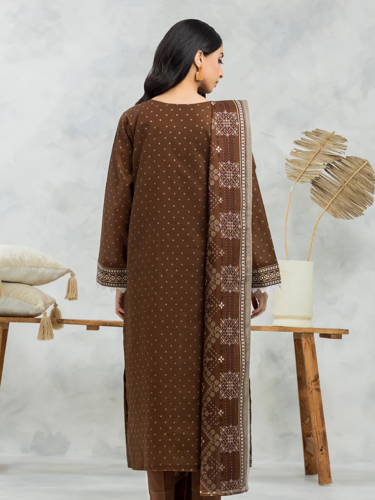 Unstitched Printed Lawn Suit - EWU24A1-29191-3P - Image 4