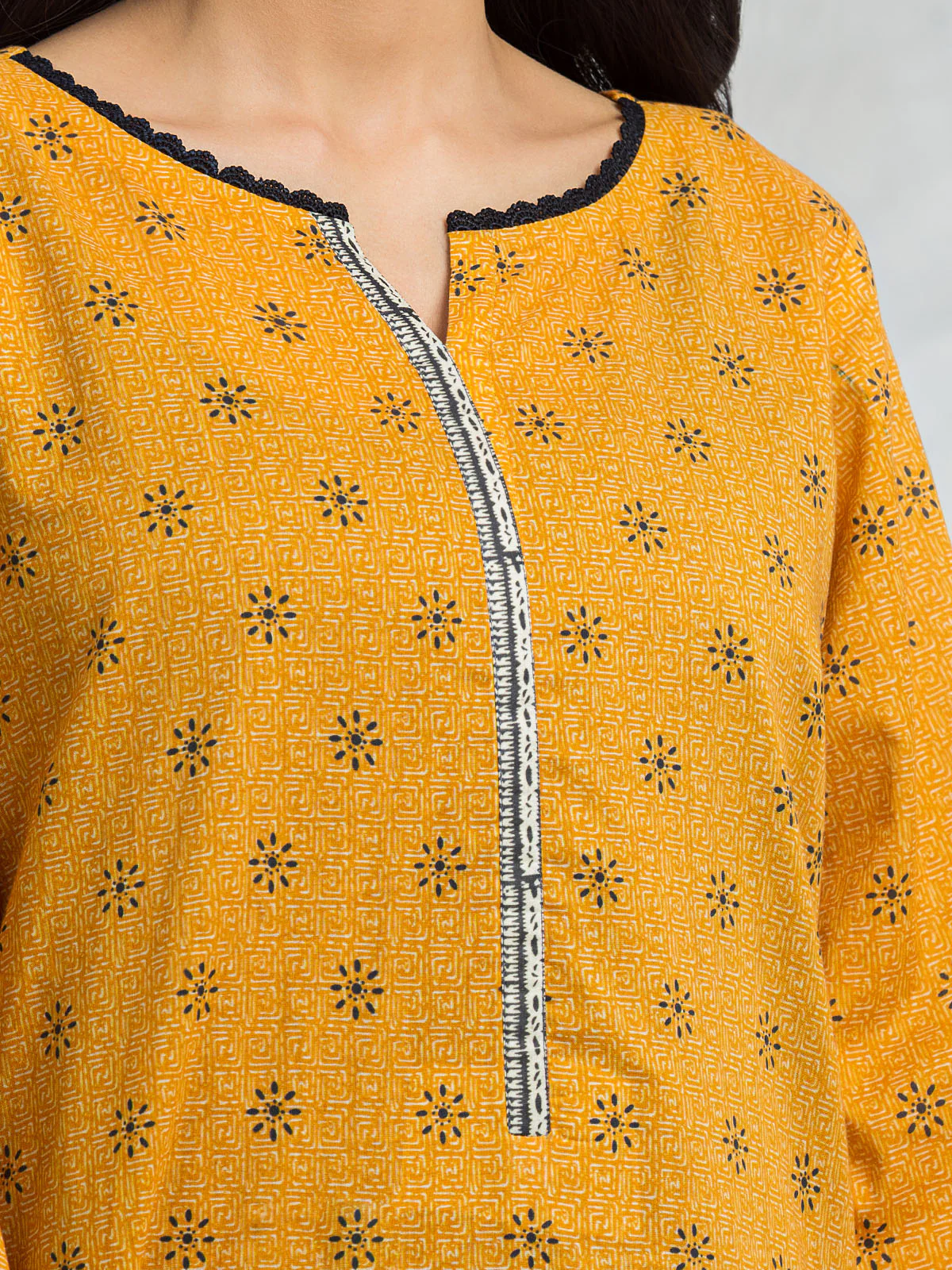 Unstitched Printed Lawn Suit - EWU24A1-29469-3P - Image 2