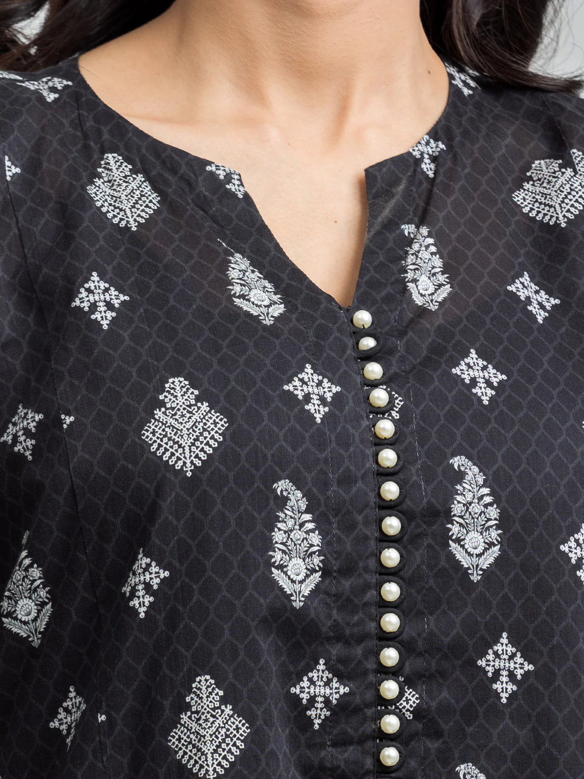 Unstitched Printed Lawn Suit - EWU24A1-29480-3P - Image 2