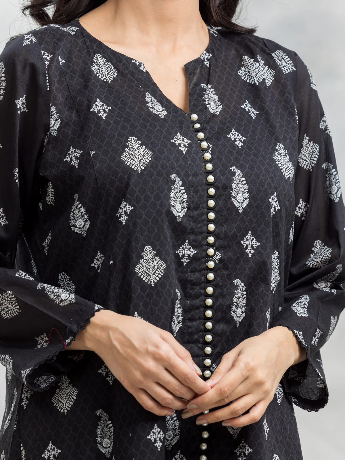 Unstitched Printed Lawn Suit - EWU24A1-29480-3P - Image 3