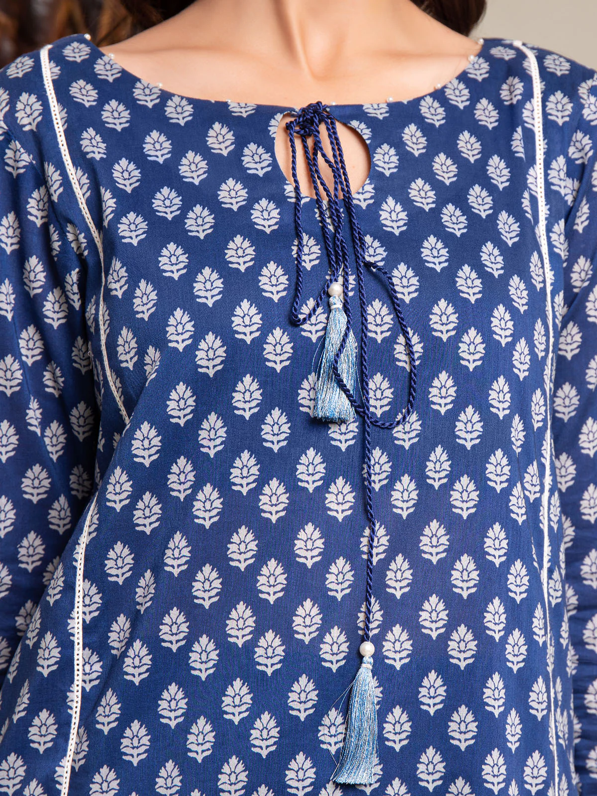 Unstitched Printed Cambric Suit - EWU24A2-27290-3P - Image 7