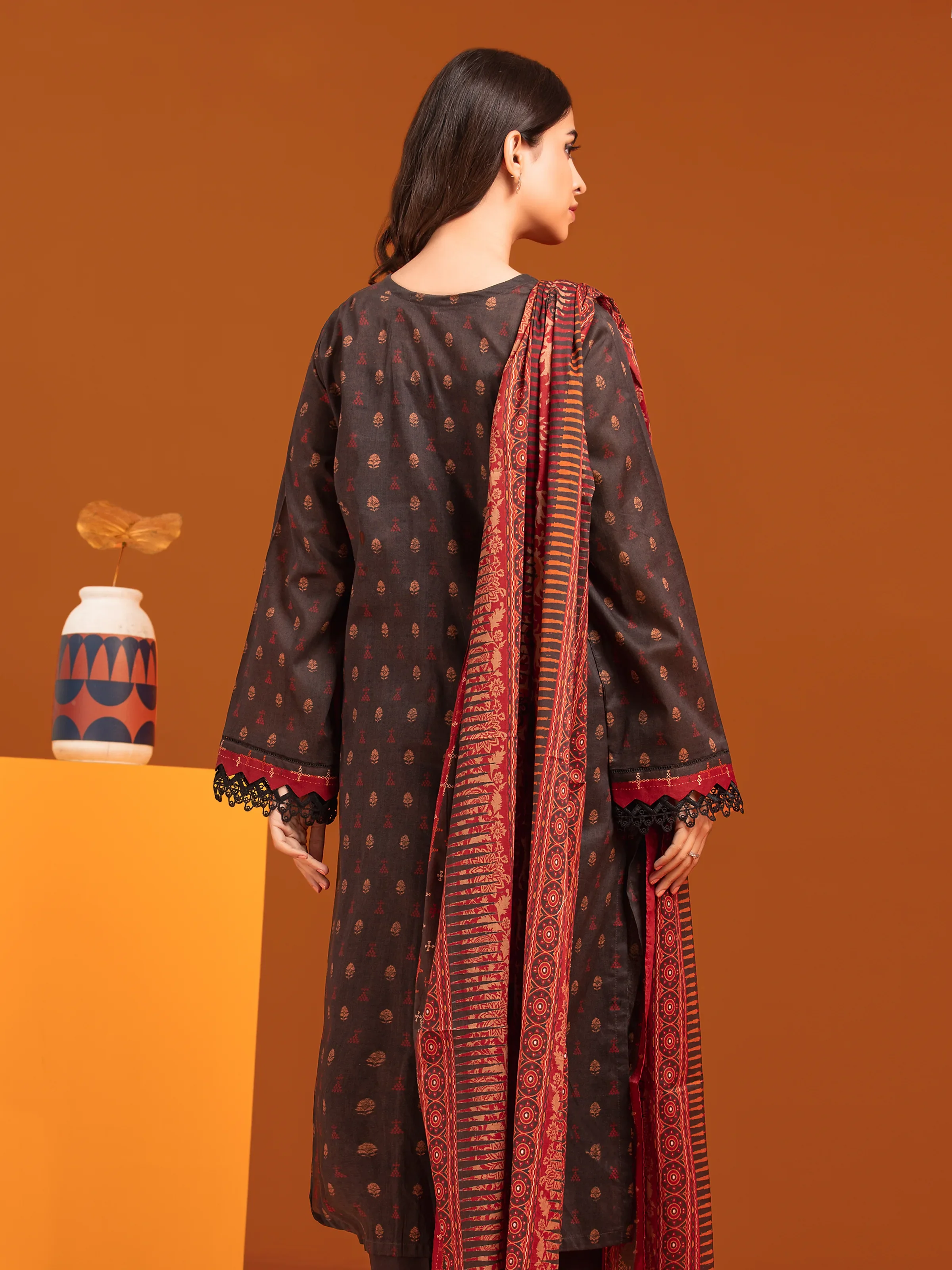 Unstitched Printed Khaddar Suit - EWU24A3-27058-3P - Image 2