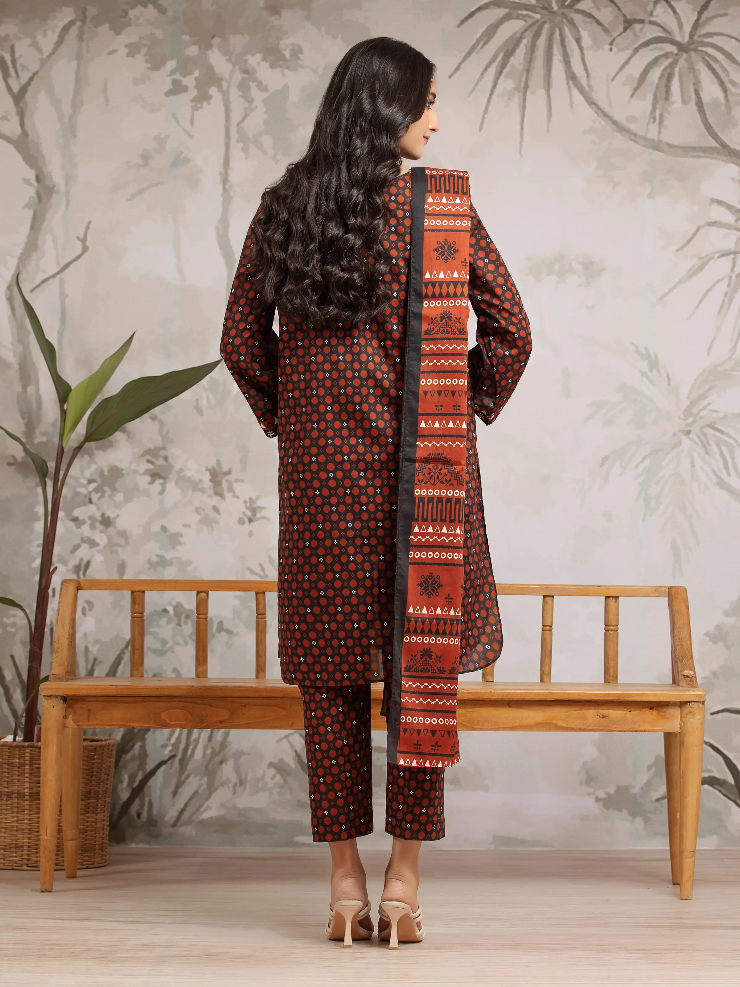 Unstitched Printed Khaddar Suit - EWU24A3-29592-3P - Image 2