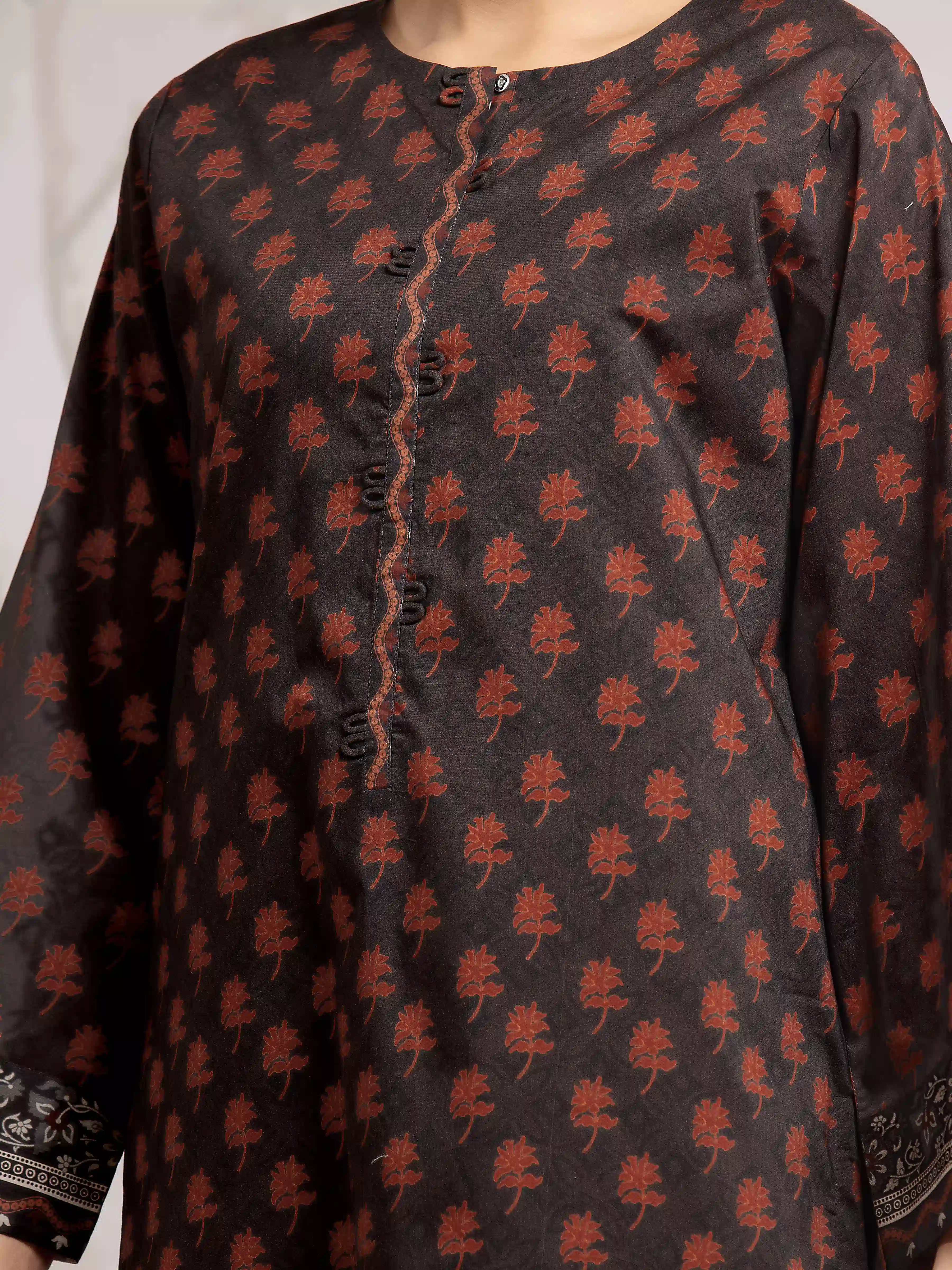 Unstitched Printed Khaddar Suit - EWU24A3-29616-3P - Image 3