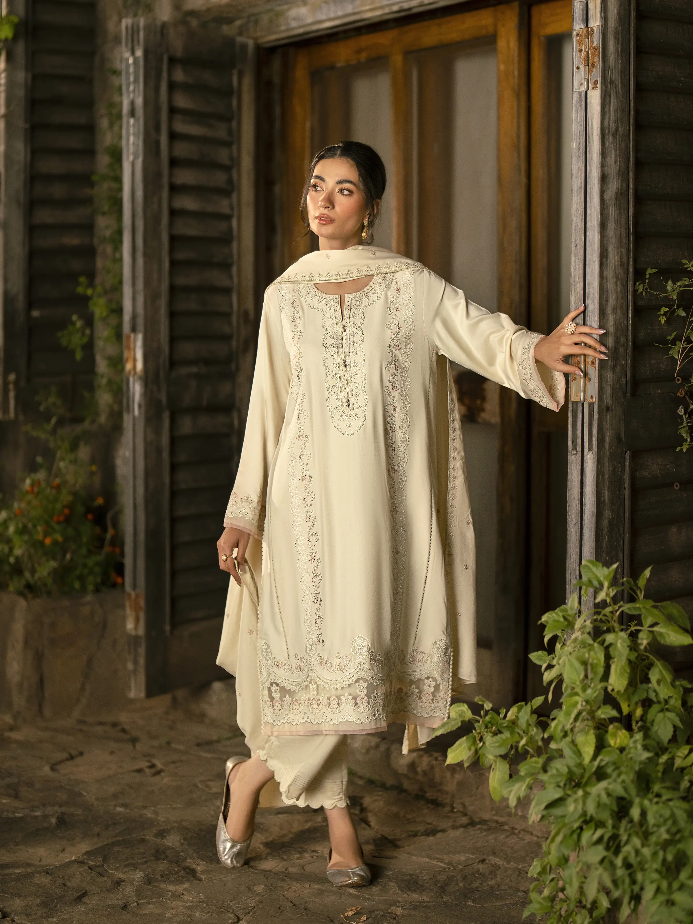 Unstitched Embroidered Marina Twill Shirt Trouser - EWU24V14-30203ST - Image 2