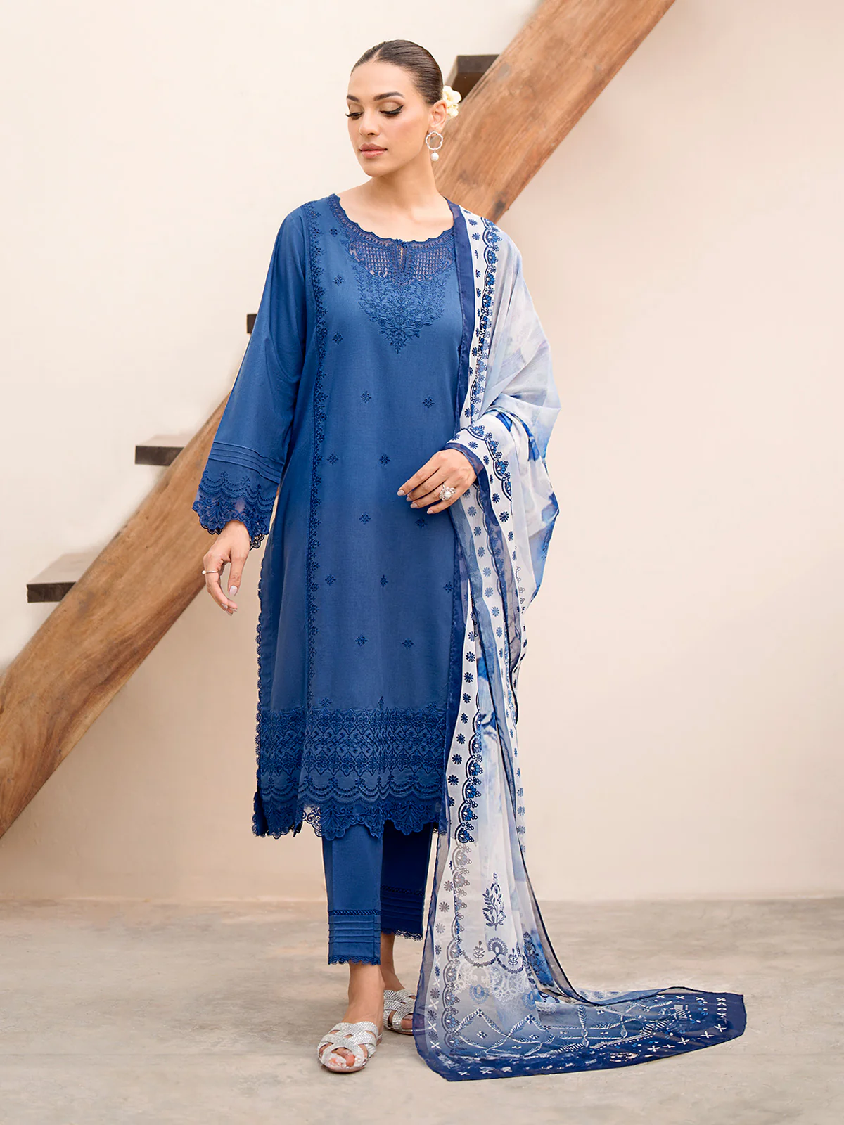 Unstitched Embroidered Cambric Suit - EWU24V2-28616-3P