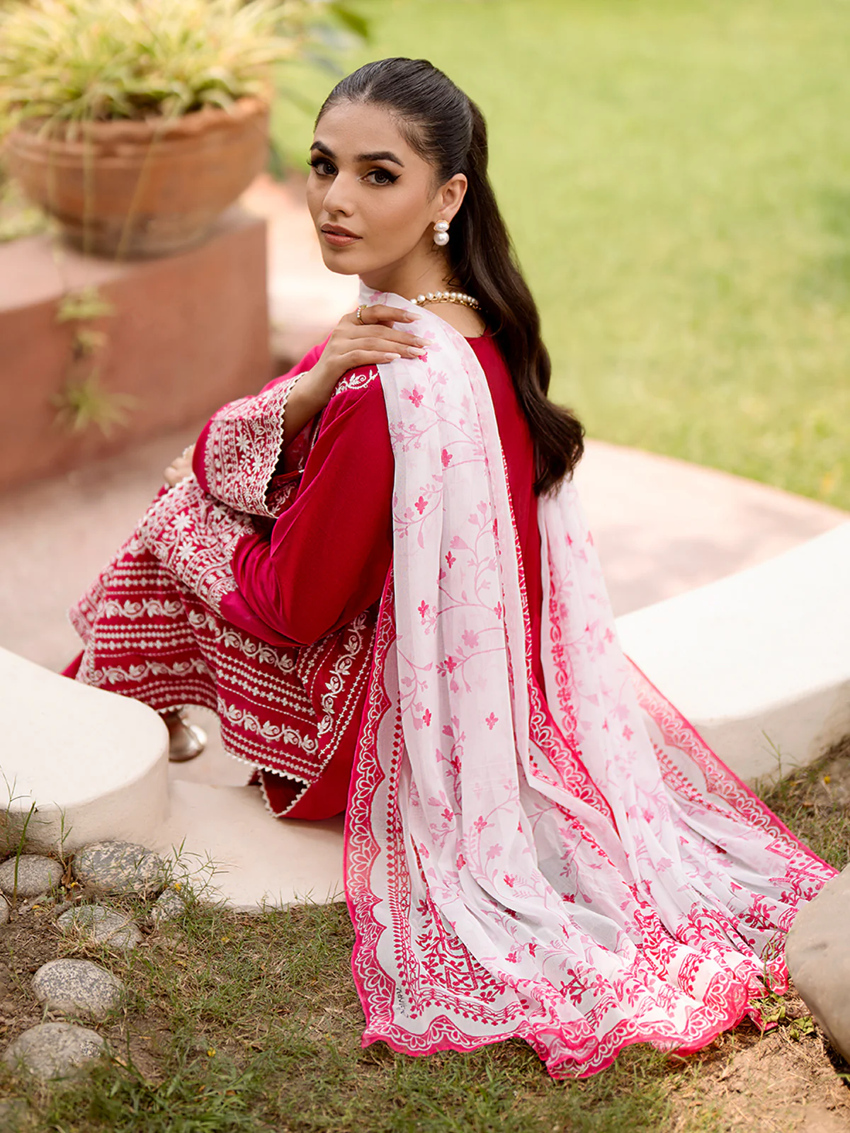 Unstitched Embroidered Cambric Suit - EWU24V2-28620-3P - Image 4