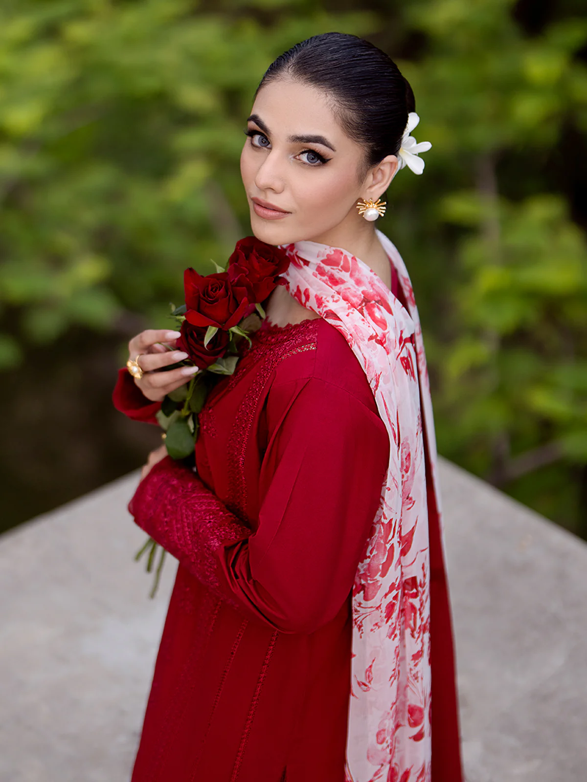 Unstitched Embroidered Cambric Suit - EWU24V2-29015-3P - Image 4