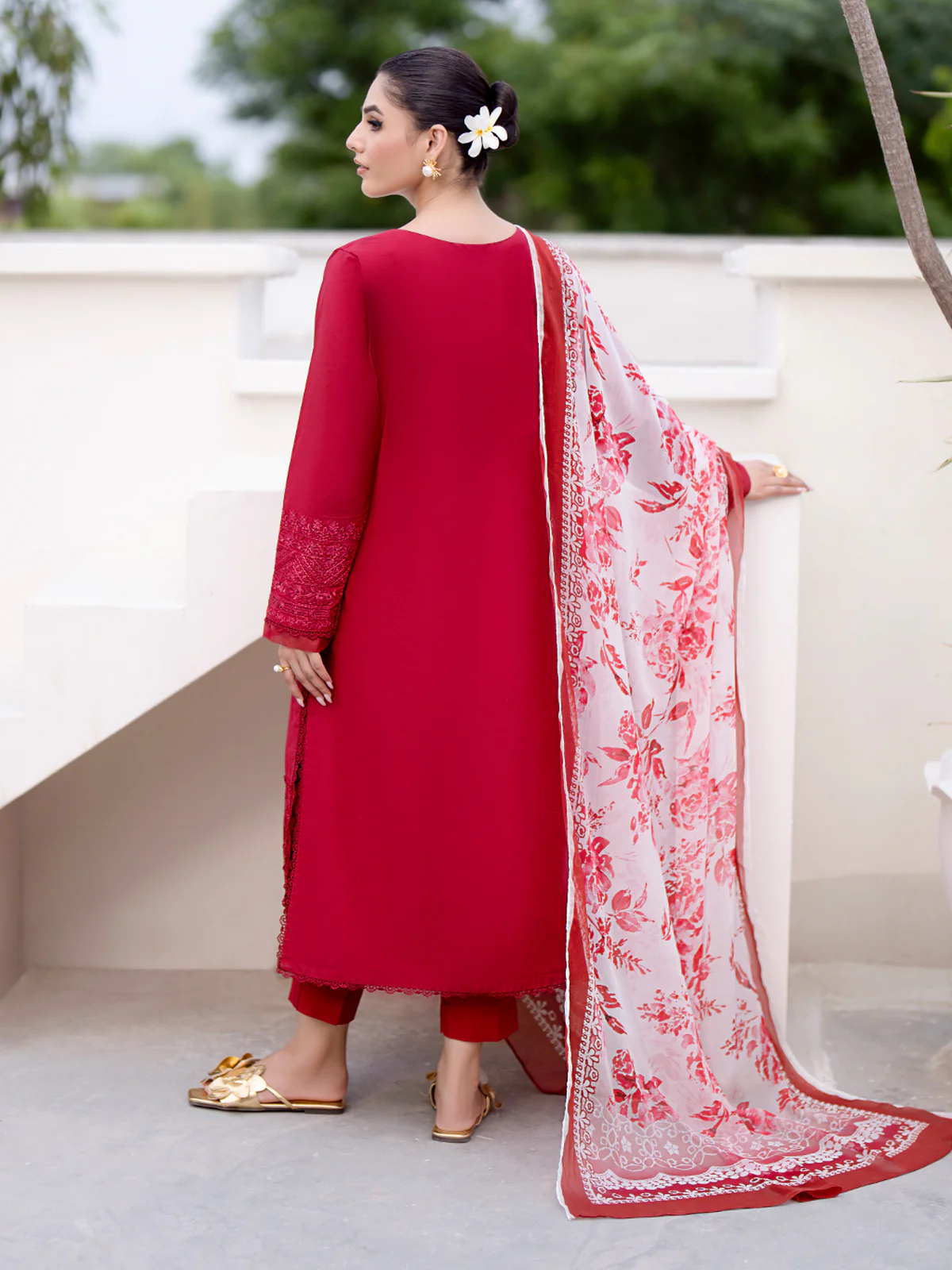 Unstitched Embroidered Cambric Suit - EWU24V2-29015-3P - Image 8