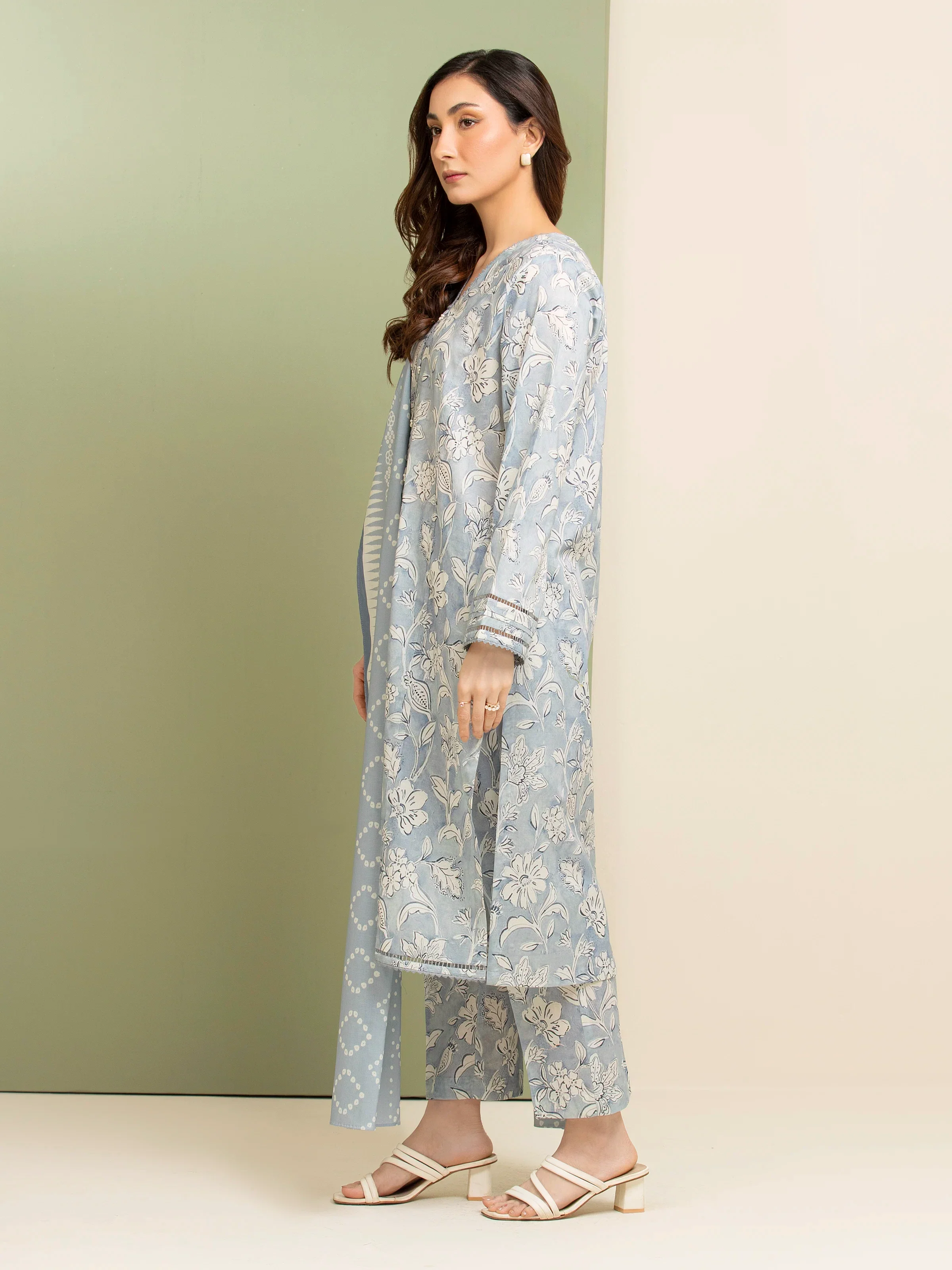 Unstitched Printed Lawn Shirt Dupatta - EWU5A1-35087SD - Image 3