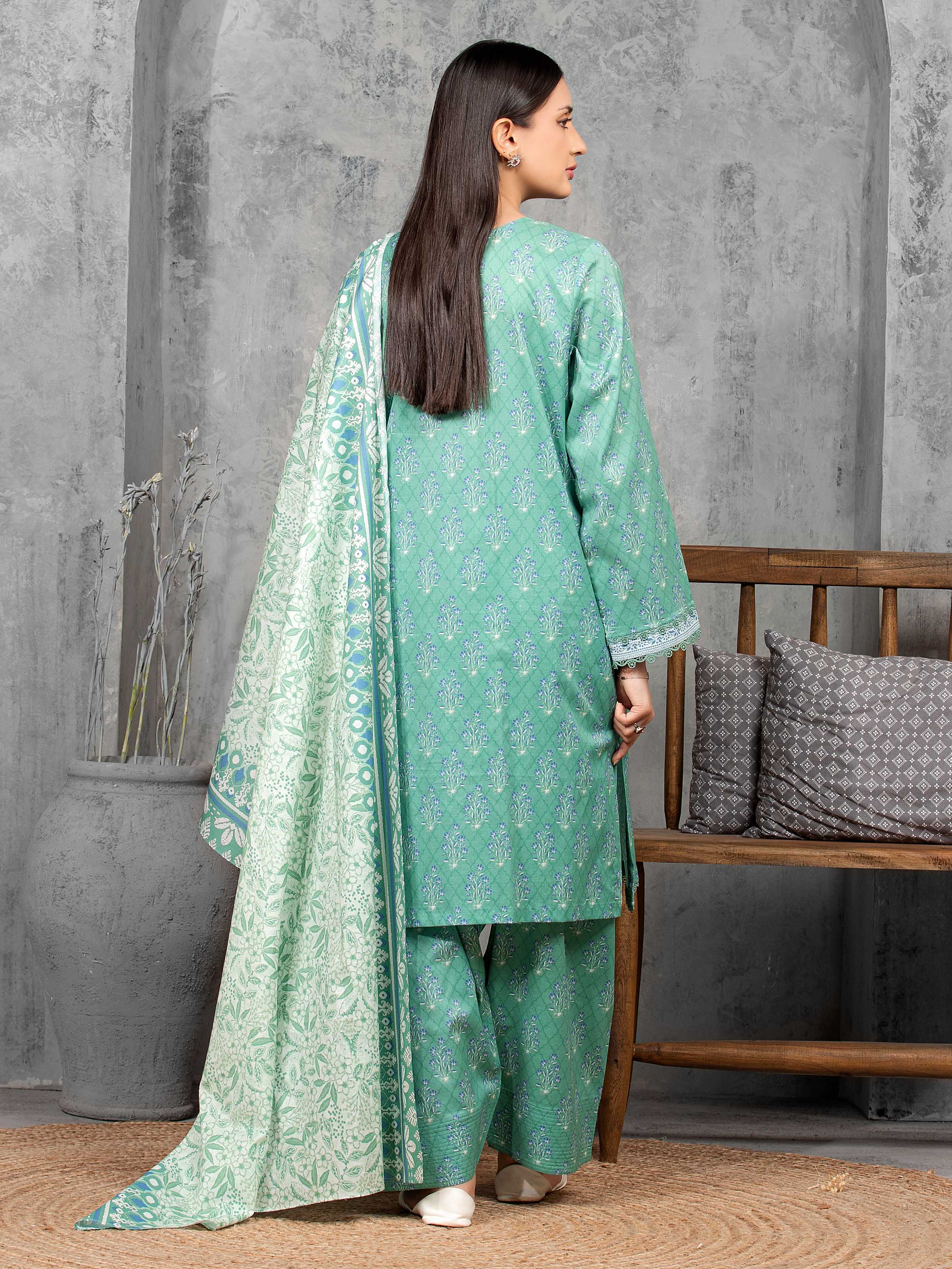 Unstitched Printed Cambric Suit - EWU5A2-35851-3P - Image 5