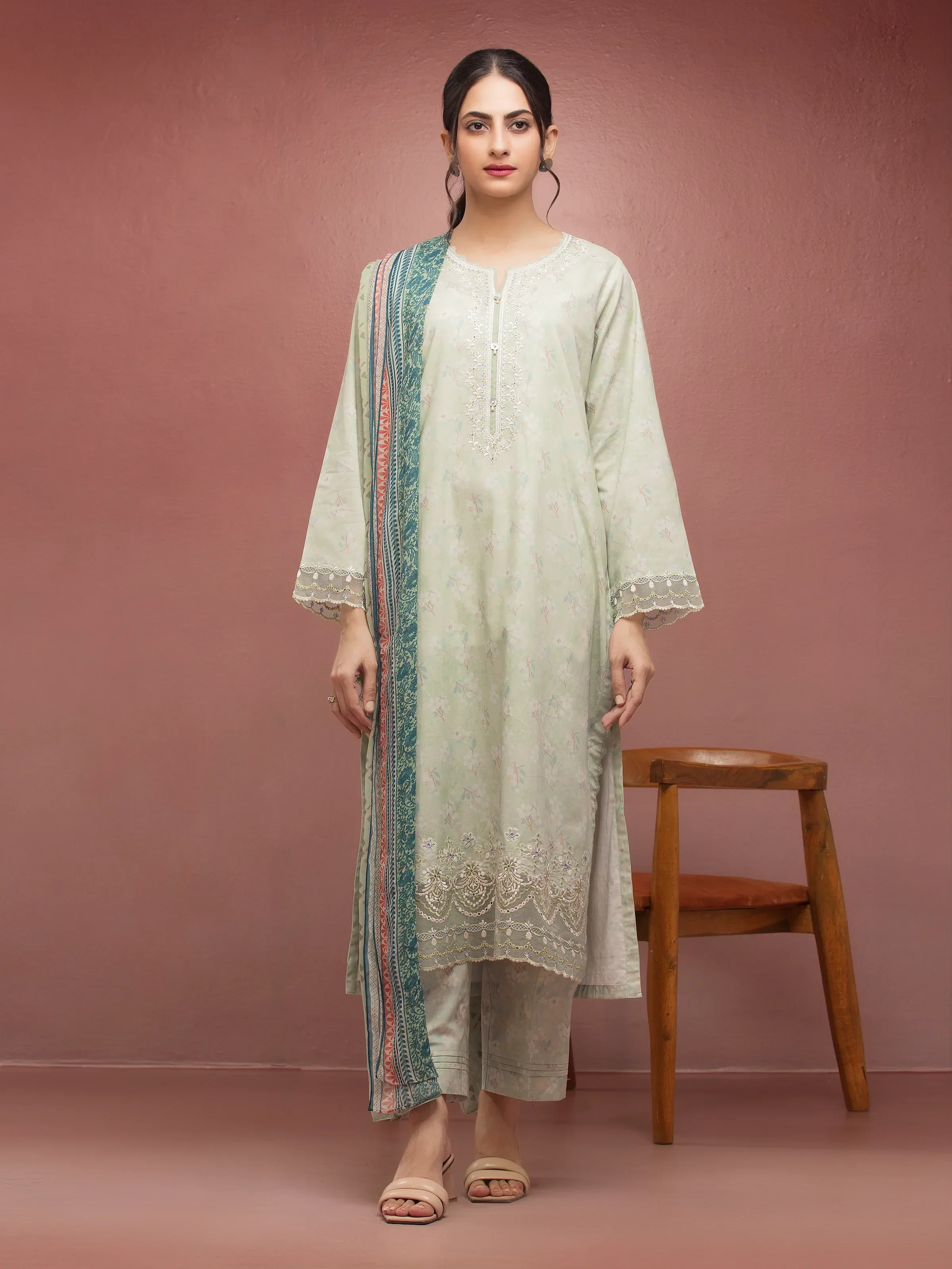 Unstitched Embroidered Lawn Shirt Trouser - EWU5V1-31086ST - Image 2