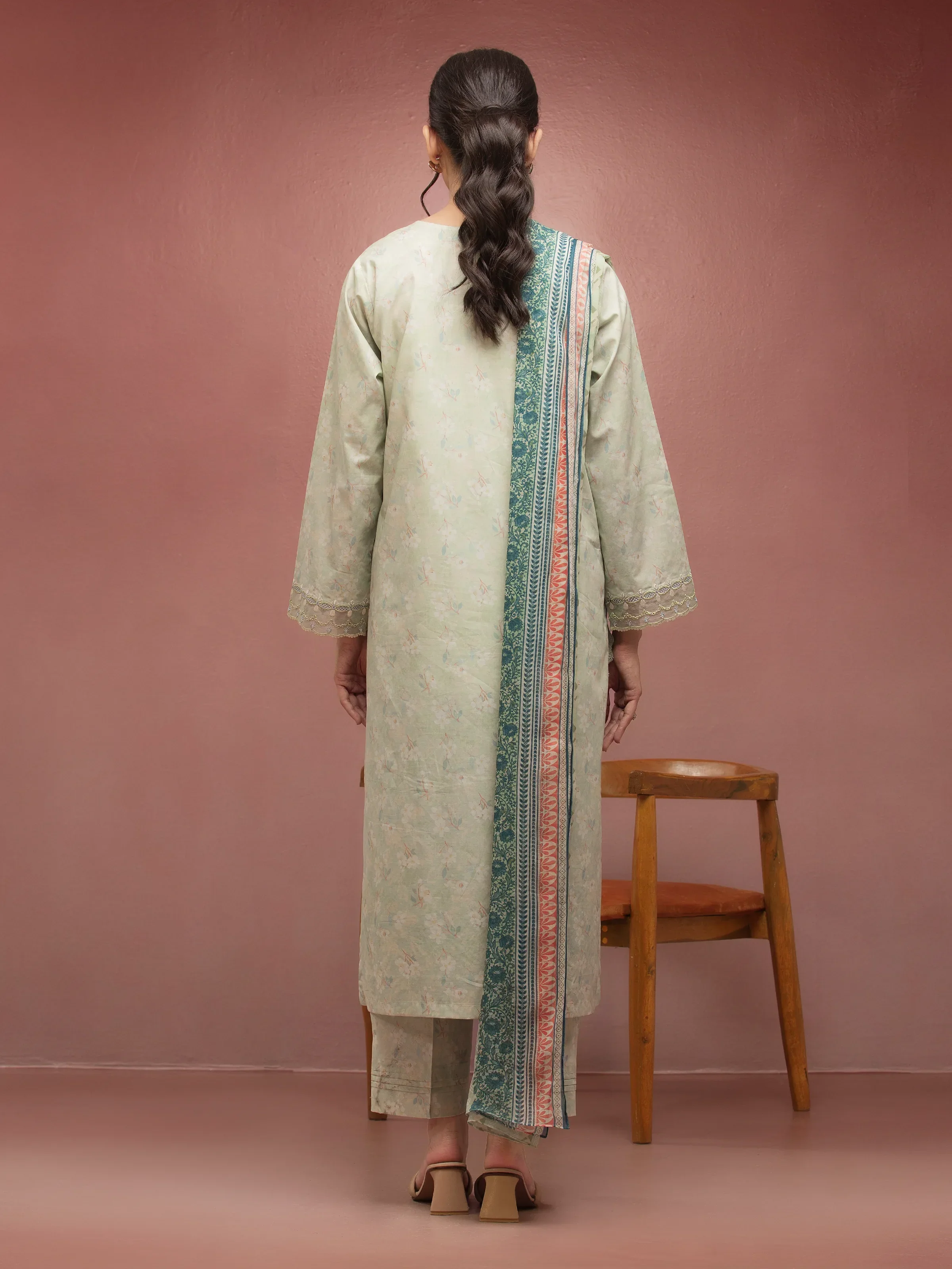 Unstitched Embroidered Lawn Shirt Trouser - EWU5V1-31086ST - Image 6