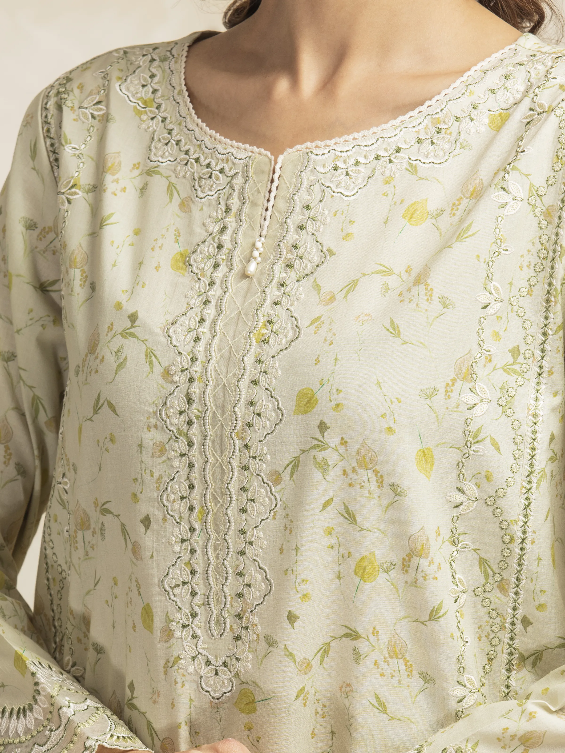 Unstitched Embroidered Lawn Shirt Trouser - EWU5V1-31188ST - Image 2
