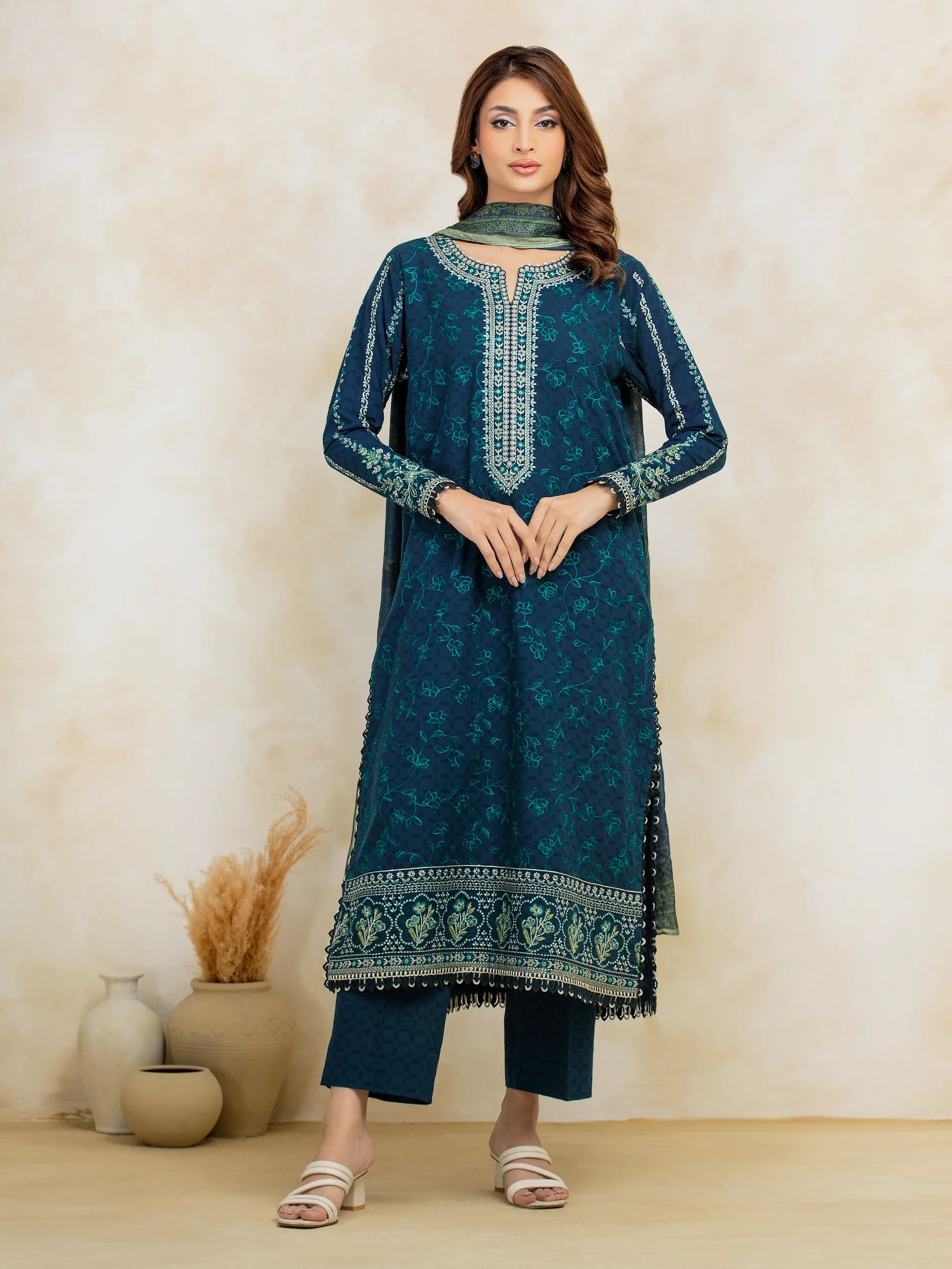 Unstitched Embroidered Lawn Shirt Trouser - EWU5V1-31226ST - Image 2