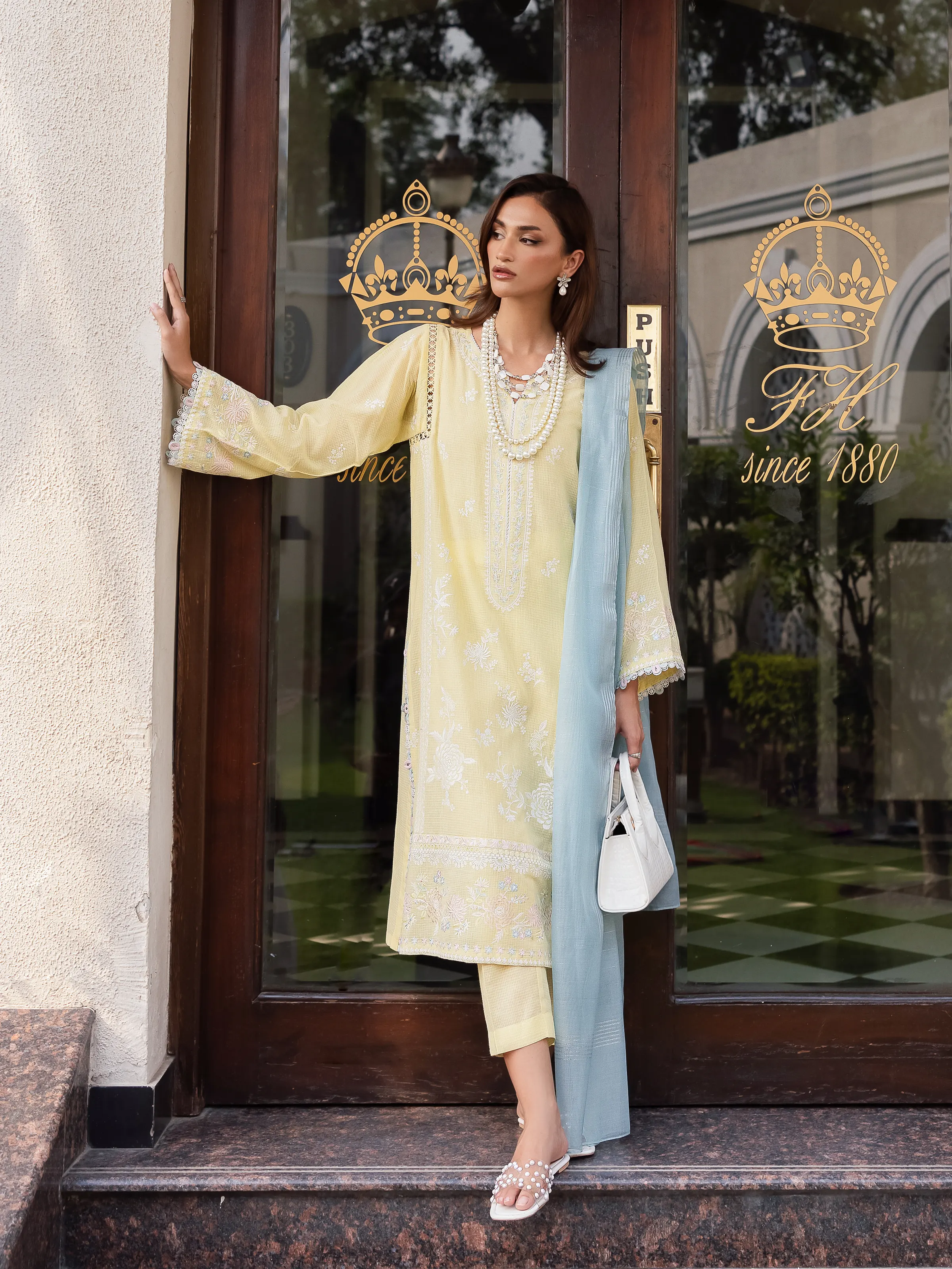 Unstitched Embroidered Lawn Shirt - EWU5V1-31246S - Image 5