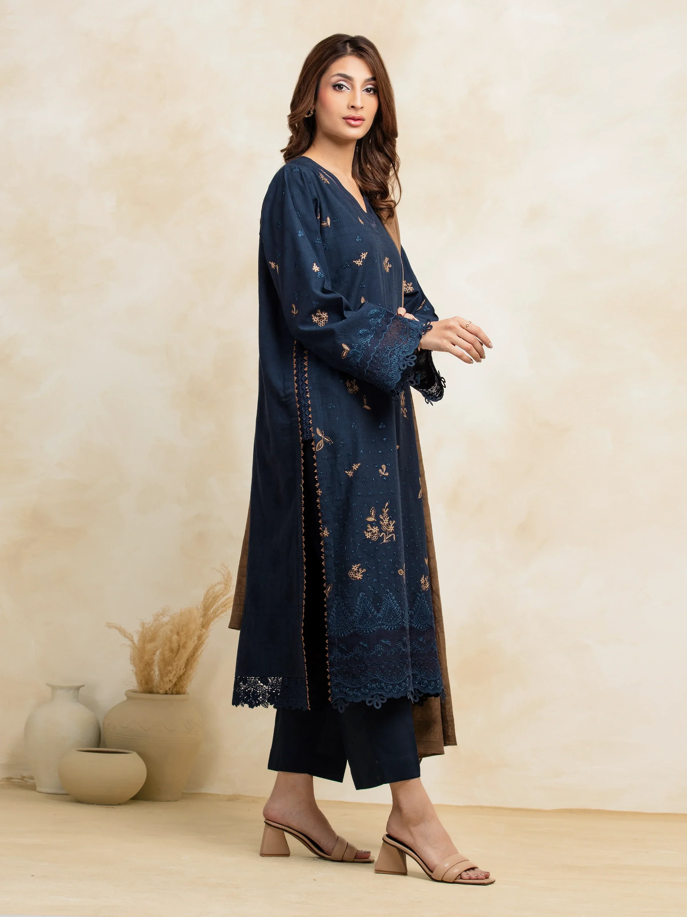 Unstitched Embroidered Jacquard Shirt - EWU5V3-31151S - Image 3