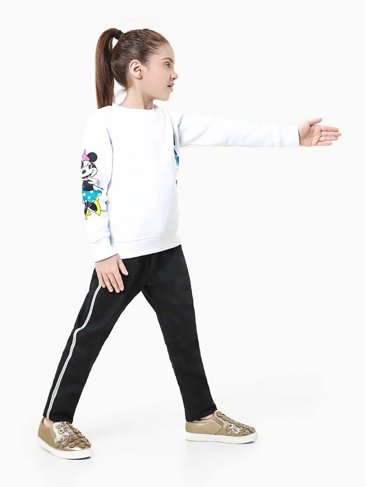 Girl's White Sweatshirt - EGTSS22-014 - Image 3