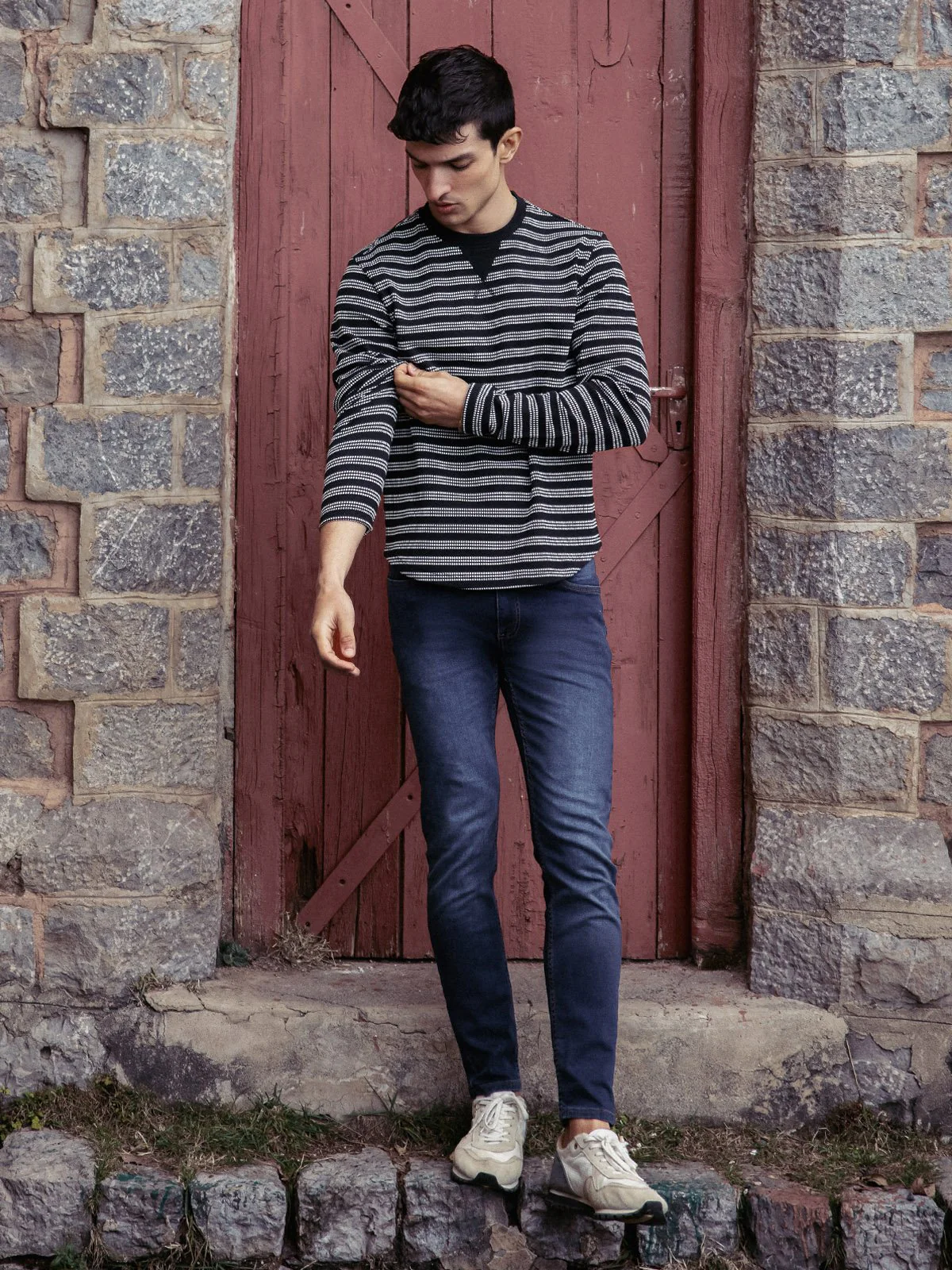 Men's Black & White Sweatshirt - EMTSS23-005 - Image 3