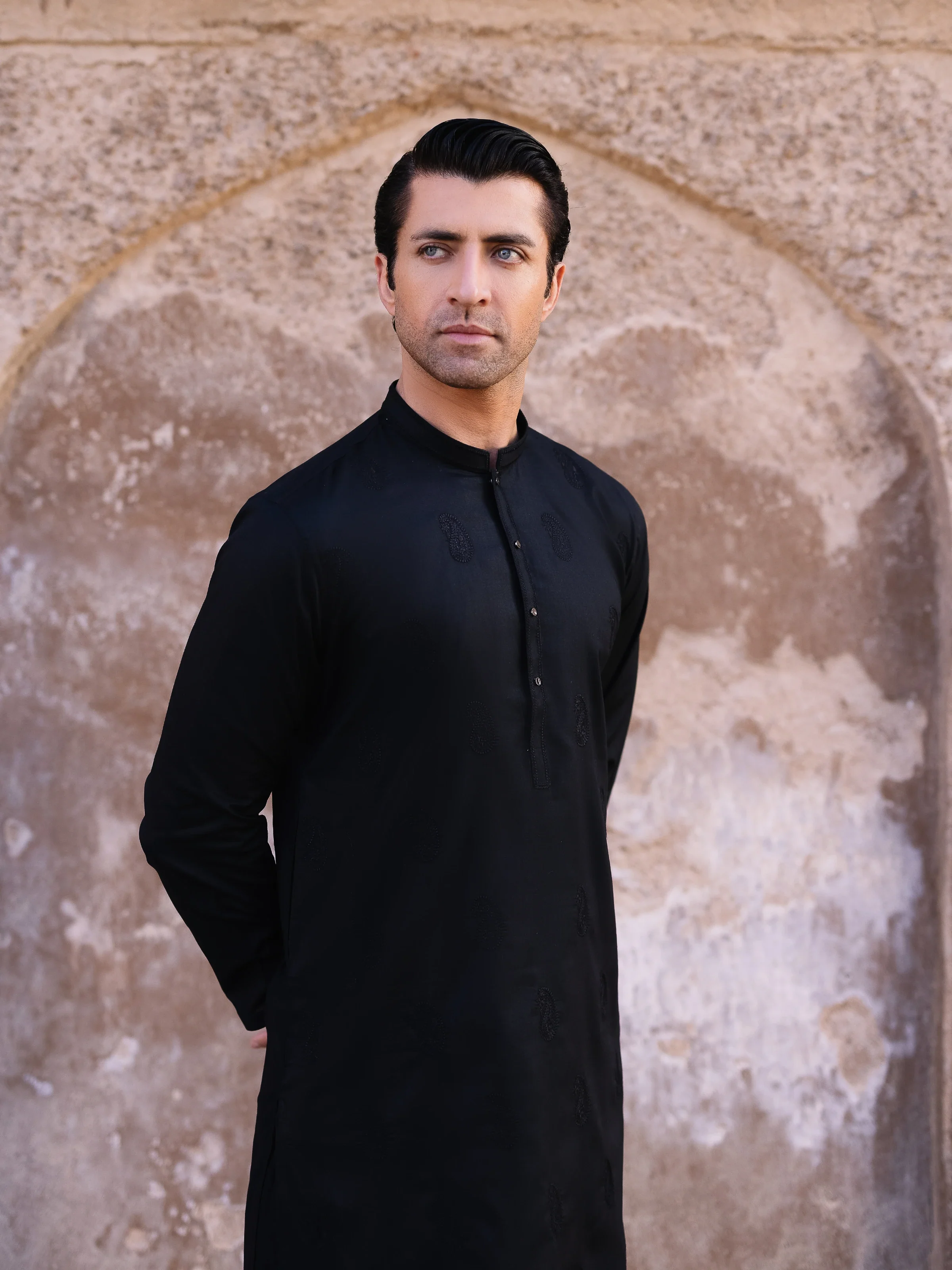Men's Black Kurta - EMTK25S-99494 - Image 2