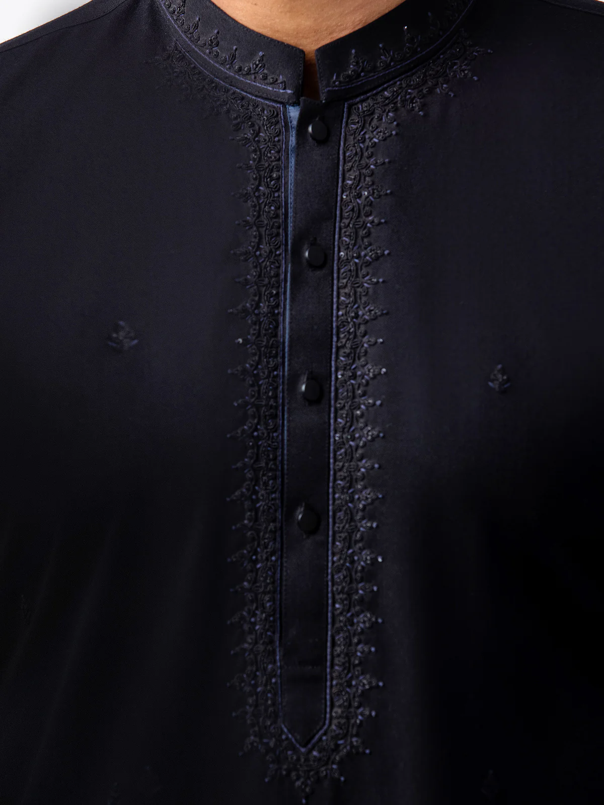 Men's Black Kurta - EMTKC23-097 - Image 4