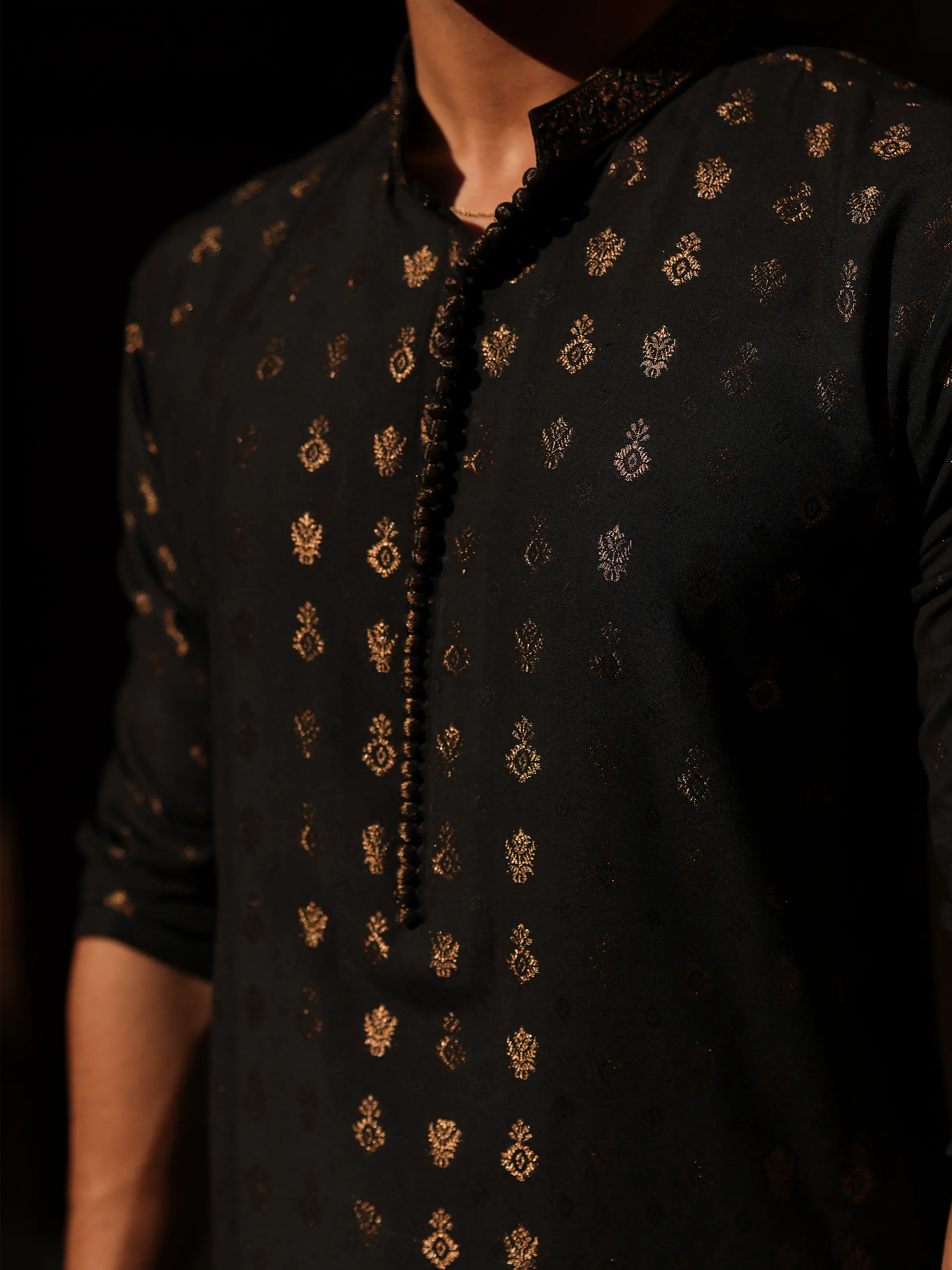 Men's Black Kurta Pajama - EMTKPC5-001 - Image 4
