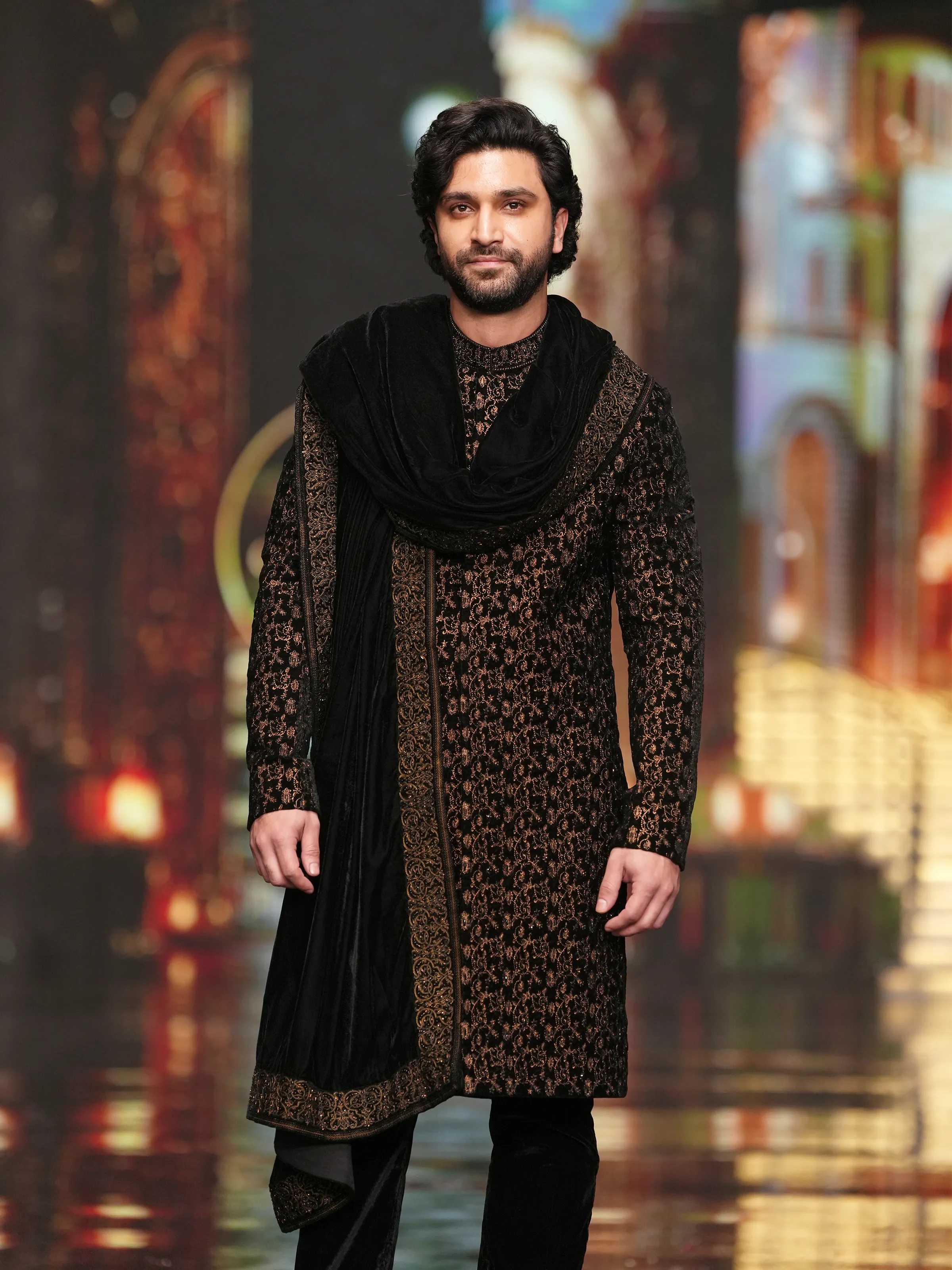 Men's Black Sherwani - ECMTSS5-001 - Image 3