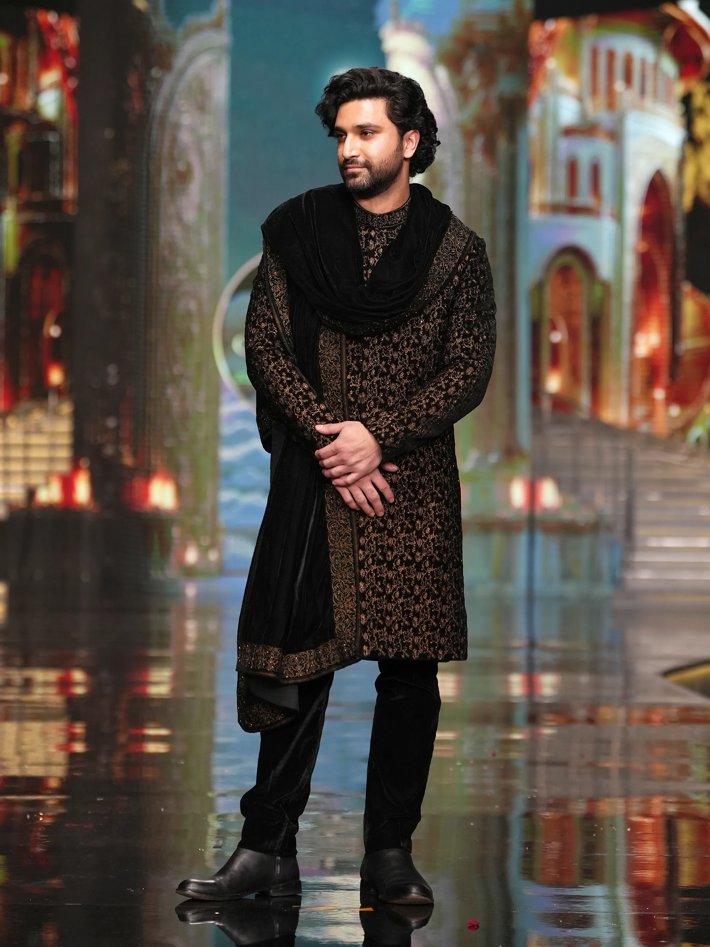 Men's Black Sherwani - ECMTSS5-001 - Image 4